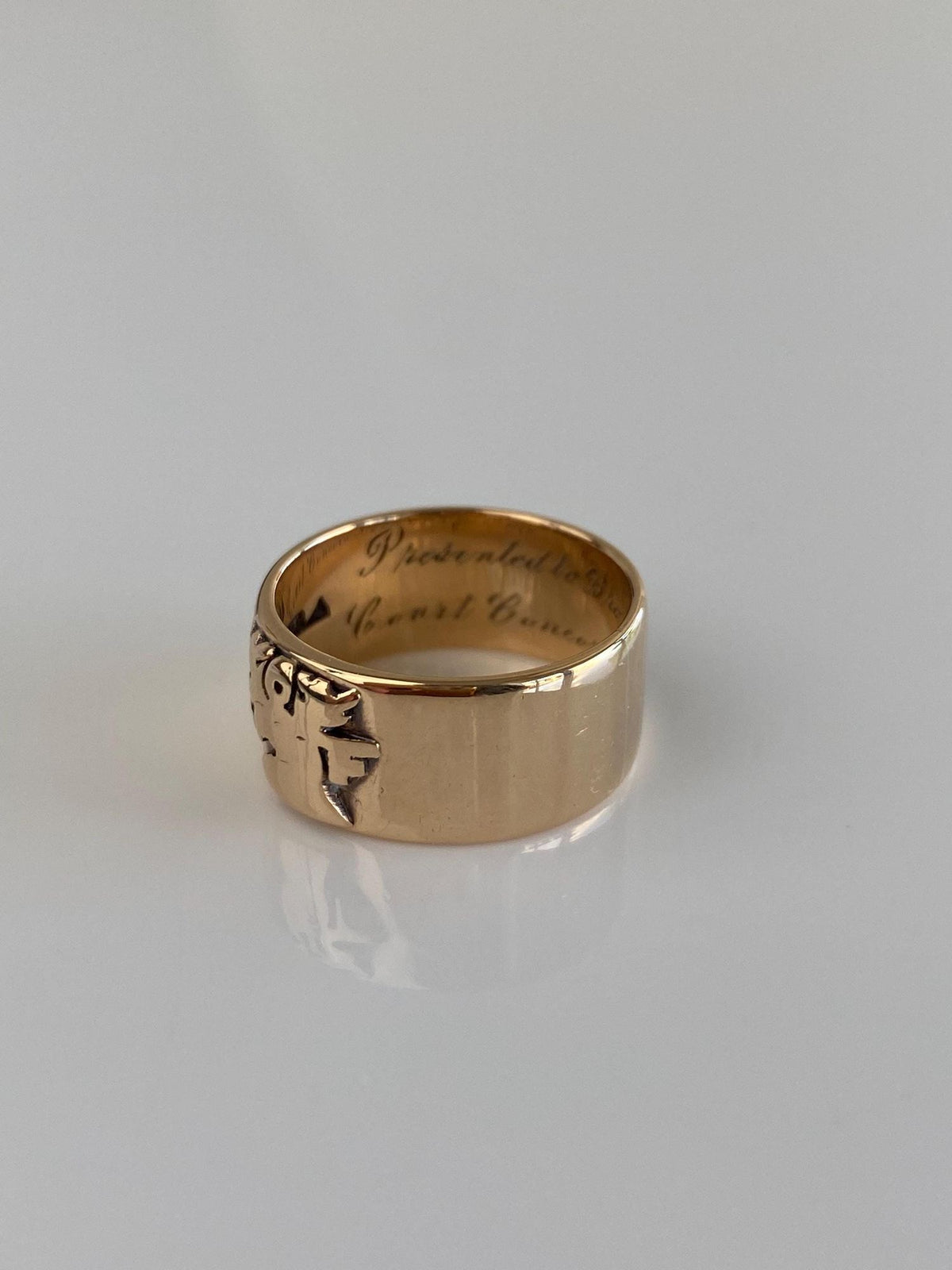 Vintage Solid 14k Rosey Gold Design Ring Band - Size 6