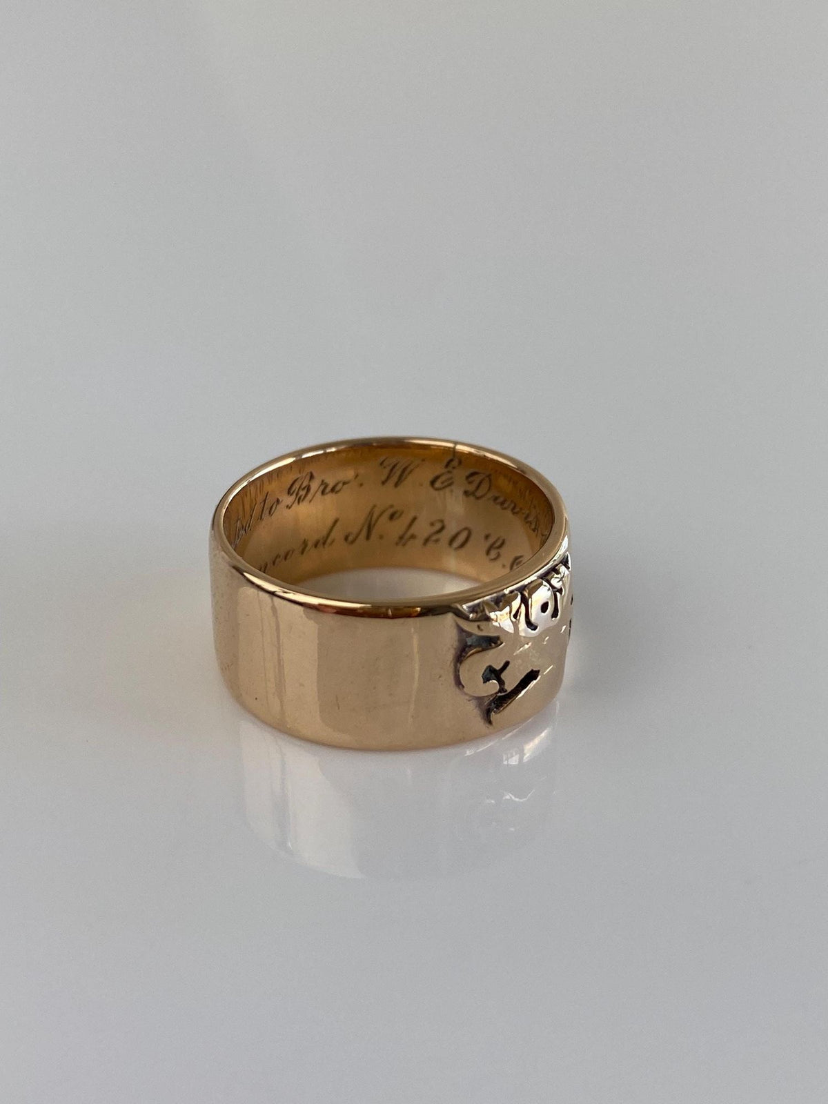 Vintage Solid 14k Rosey Gold Design Ring Band - Size 6
