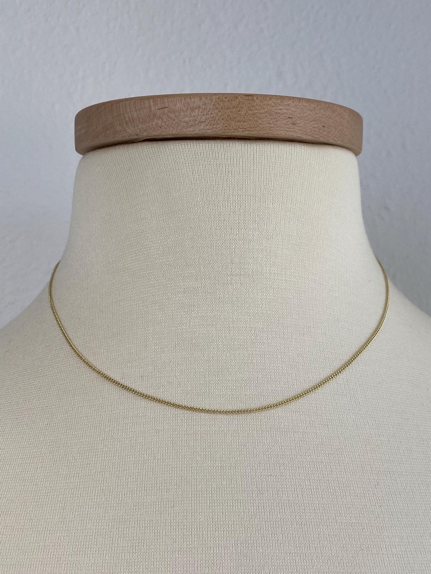 Vintage Solid 14k Yellow Gold Dainty Tight Curb Chain Necklace - 16.5 inches