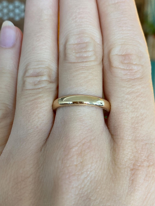 Vintage Solid 14k Yellow Gold Ring Band - Size 9.5