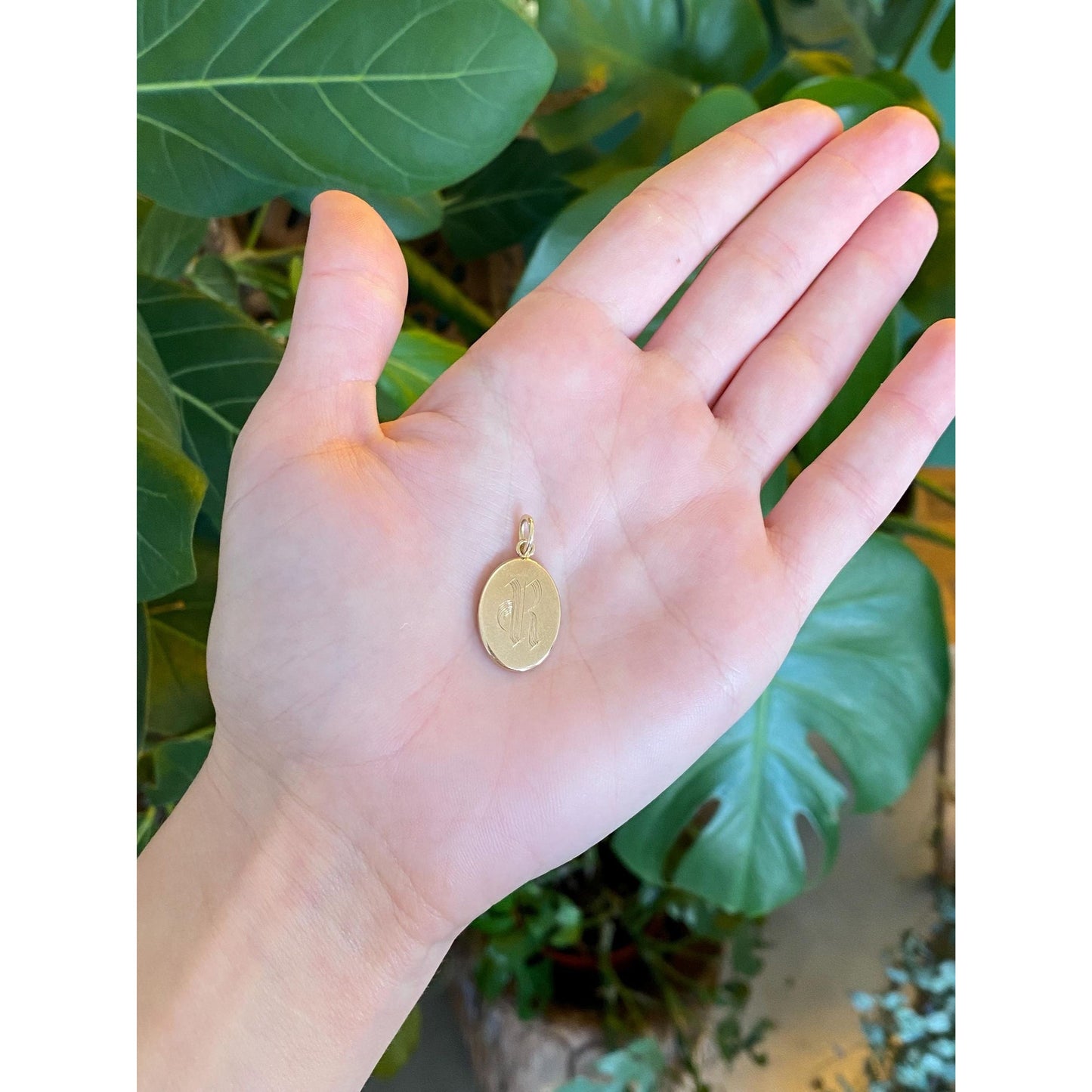 Vintage Solid 10k Yellow Gold Initial 'R' Cufflink Conversion Charm