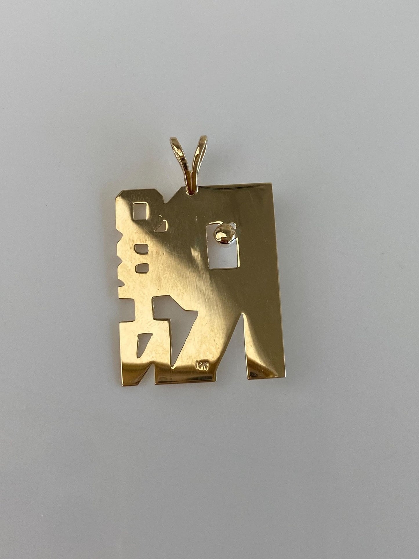 Vintage Solid 14k Yellow Gold Pearl 'Robin' Name Charm