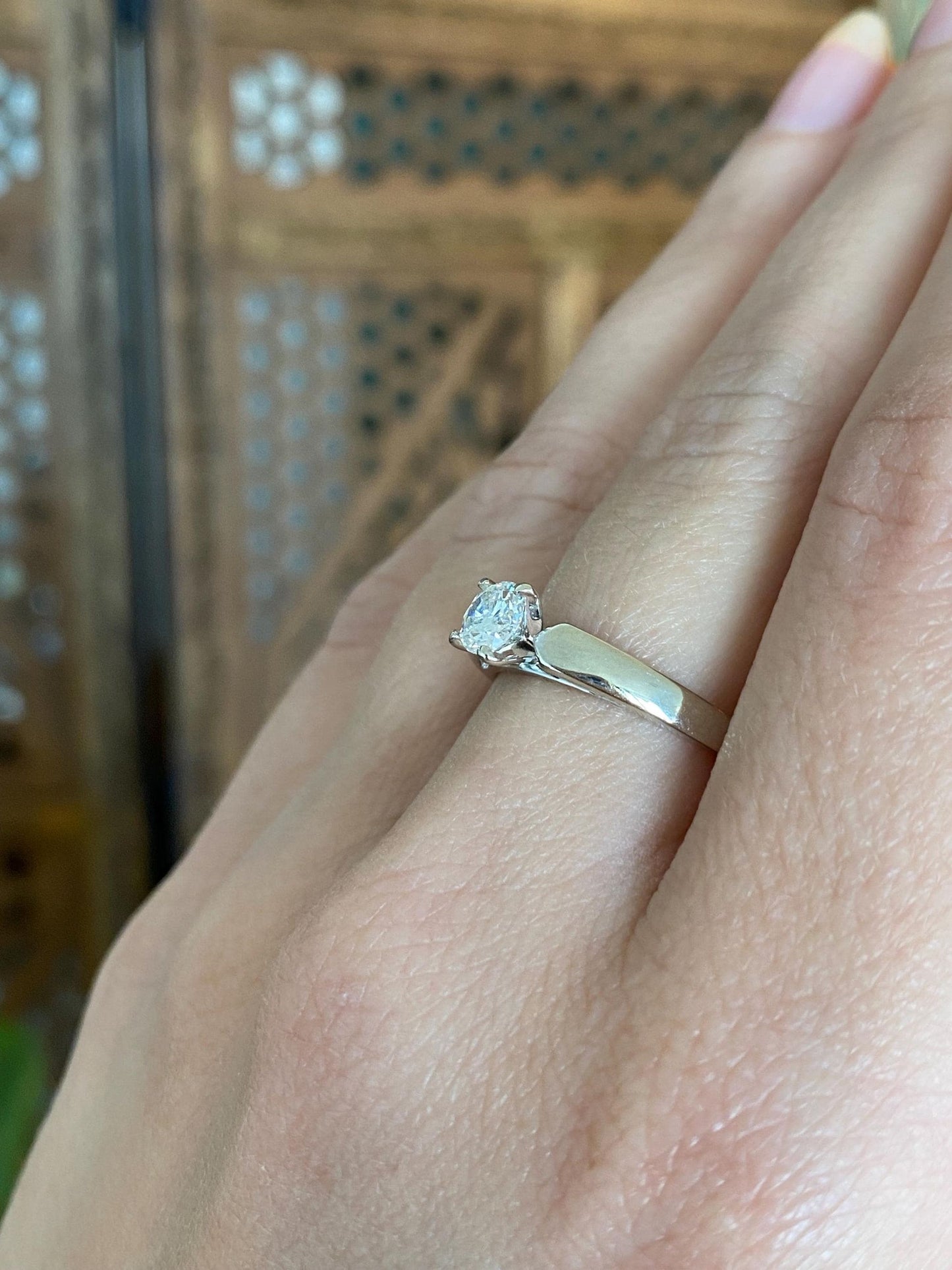 Vintage Solid 14k White Gold Diamond Ring - Size 6.25