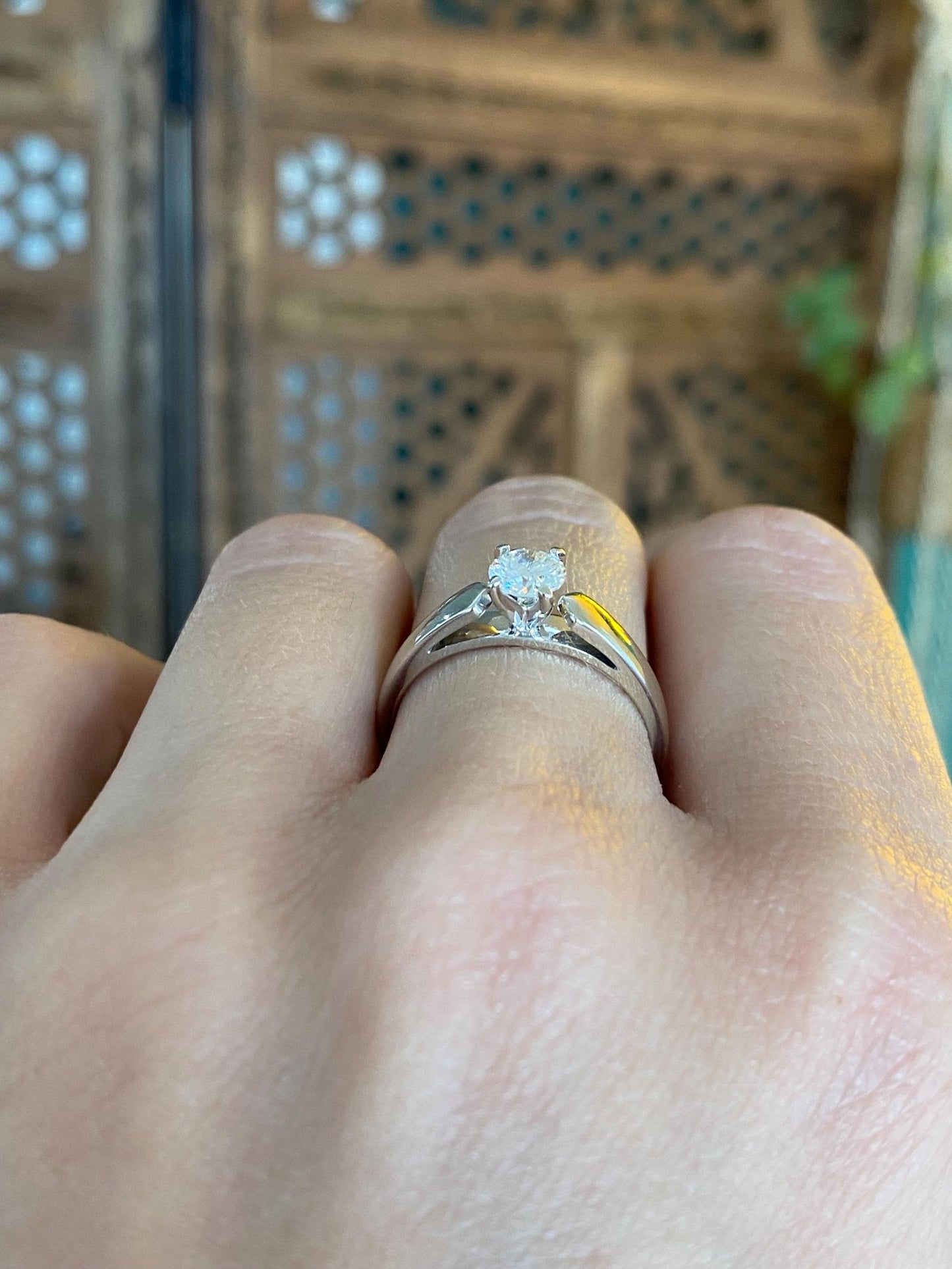 Vintage Solid 14k White Gold Diamond Ring - Size 6.25