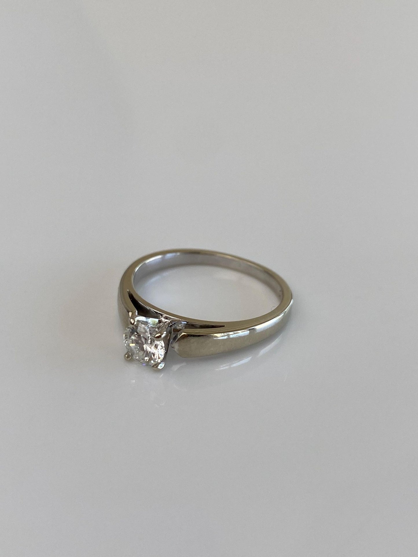 Vintage Solid 14k White Gold Diamond Ring - Size 6.25