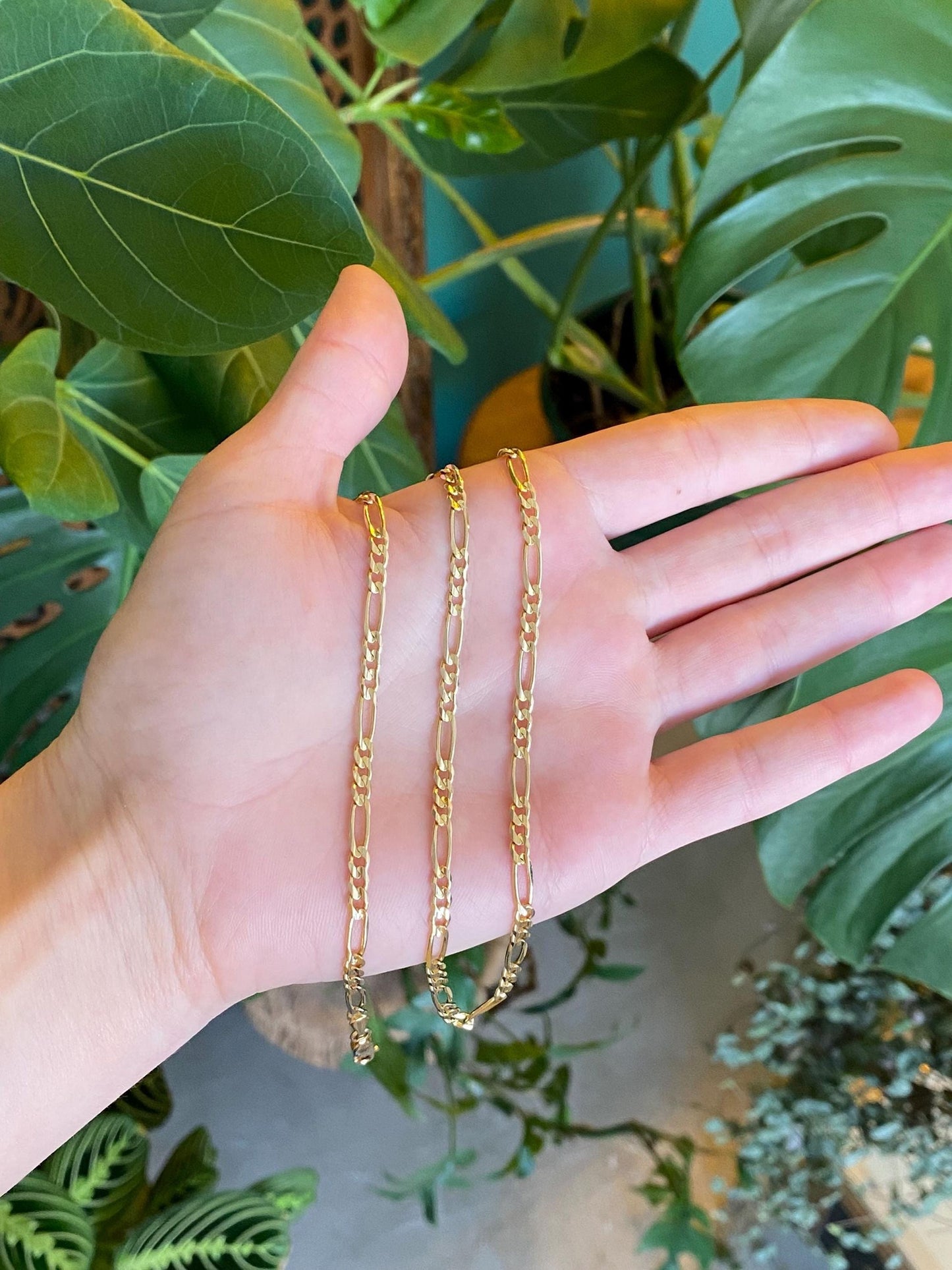 Vintage Solid 14k Yellow Gold Figaro Chain Necklace - 18 inches