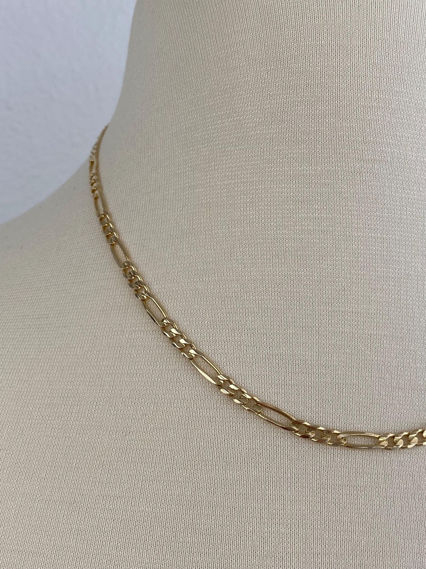 Vintage Solid 14k Yellow Gold Figaro Chain Necklace - 18 inches