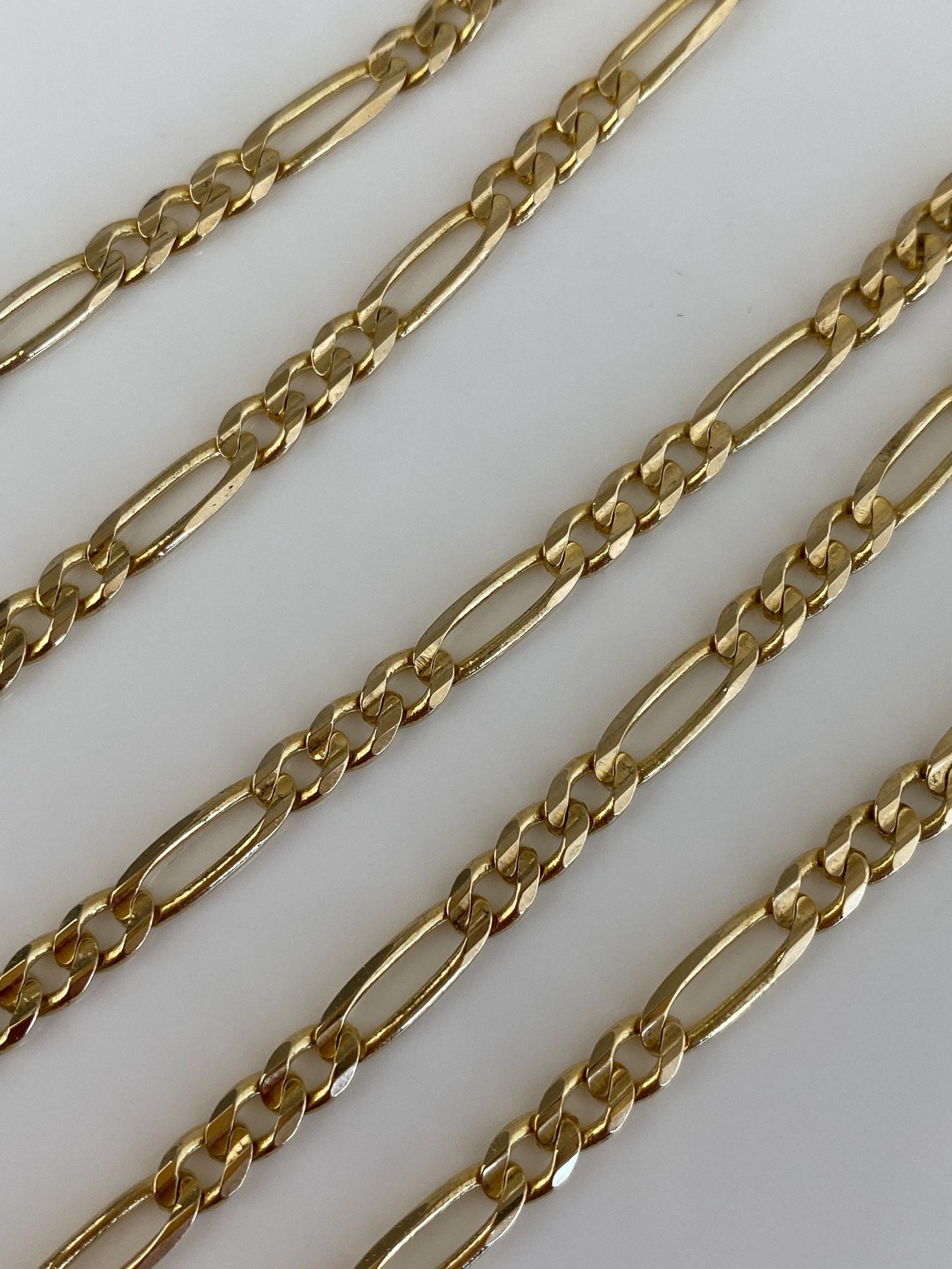 Vintage Solid 14k Yellow Gold Figaro Chain Necklace - 18 inches