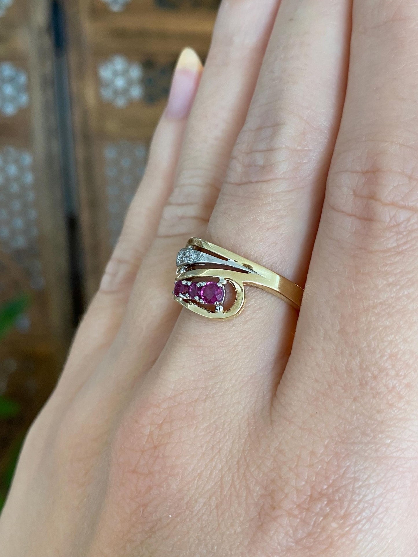 Vintage Solid 14k White & Yellow Gold Diamond Pink Sapphire Wrap Ring - Size 6.5