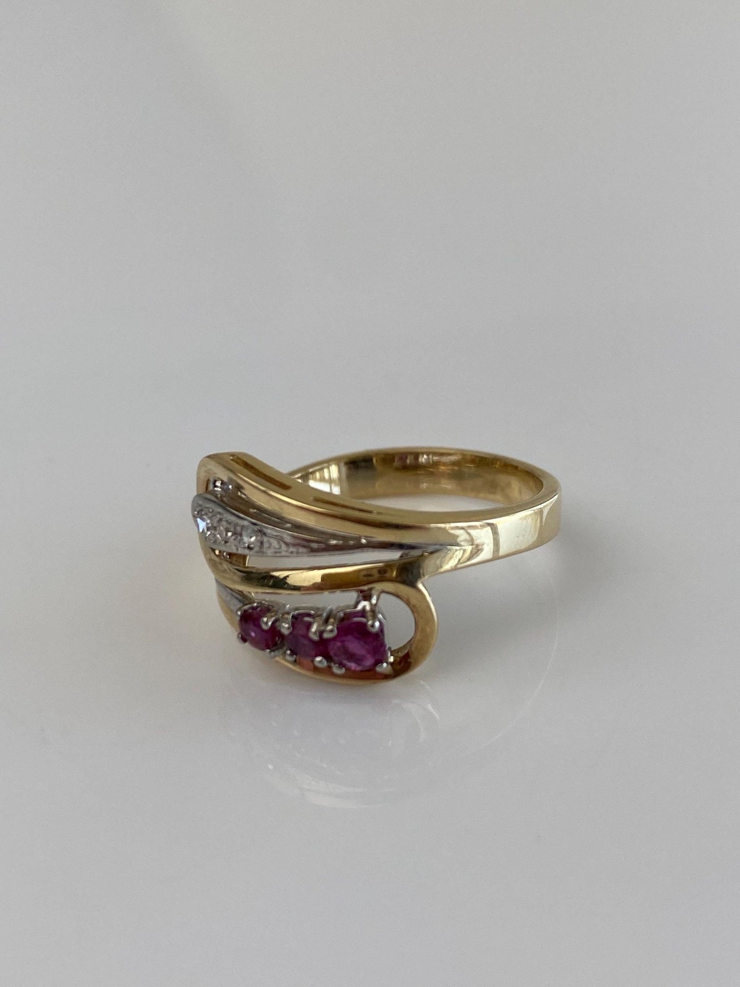 Vintage Solid 14k White & Yellow Gold Diamond Pink Sapphire Wrap Ring - Size 6.5