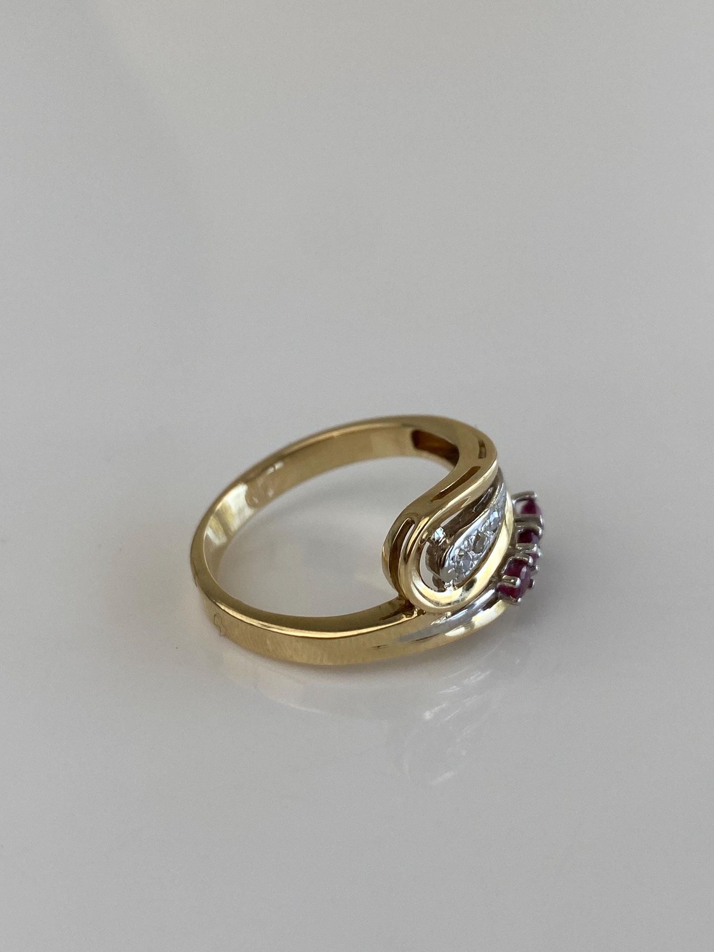 Vintage Solid 14k White & Yellow Gold Diamond Pink Sapphire Wrap Ring - Size 6.5