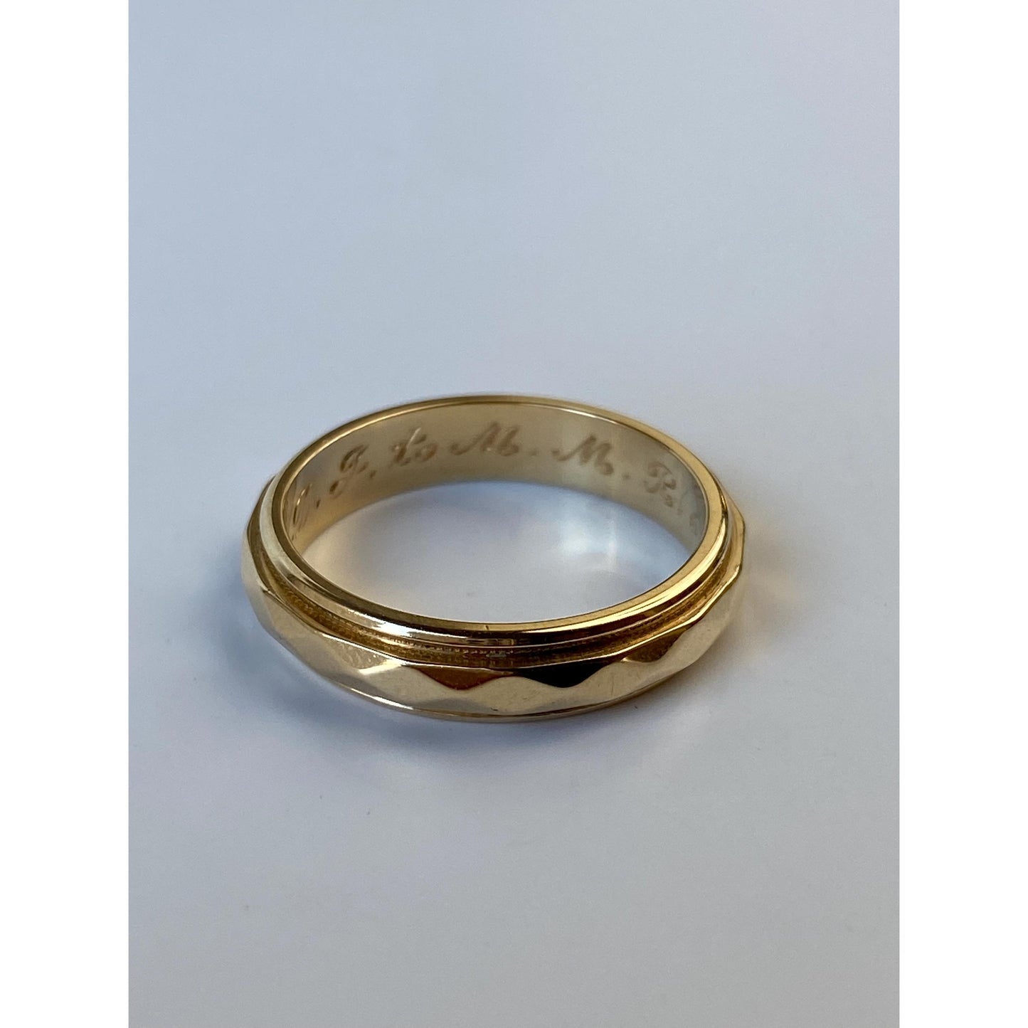 Vintage Solid 14k Yellow Gold Disco Faceted Ring Band - Size 6.75