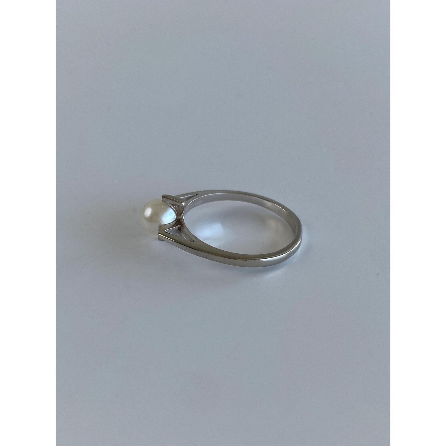 Vintage Solid 10k White Gold Pearl Ring - Size 5.75