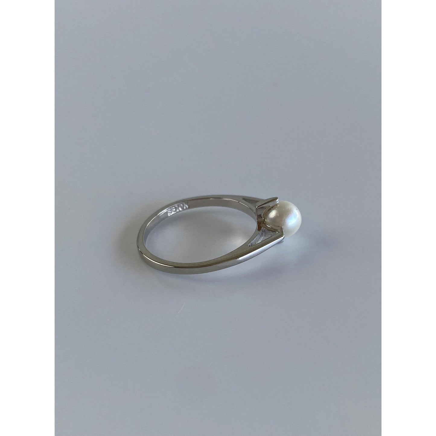 Vintage Solid 10k White Gold Pearl Ring - Size 5.75