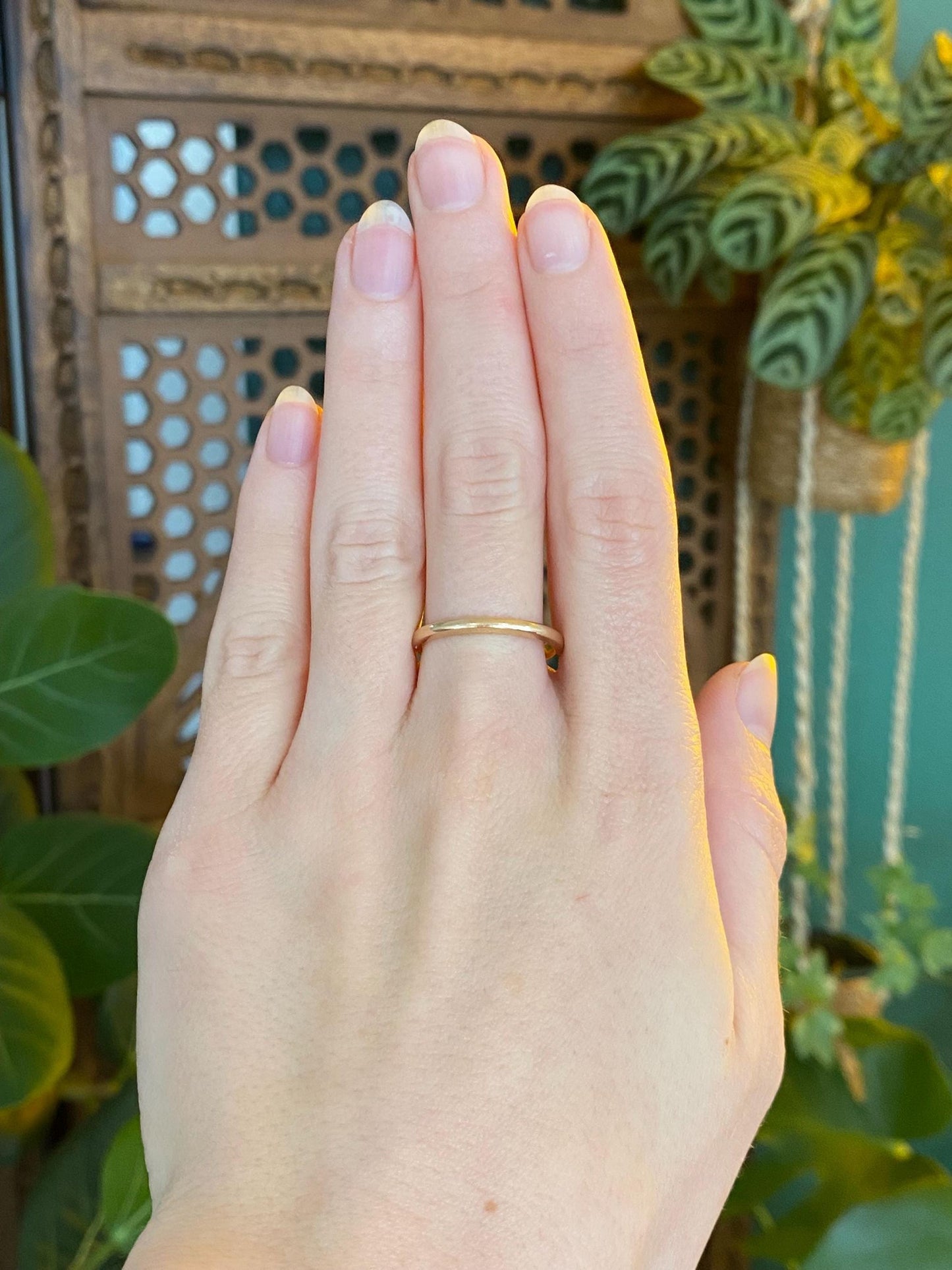 Vintage Solid 14k Yellow Gold Ring Band - Size 8