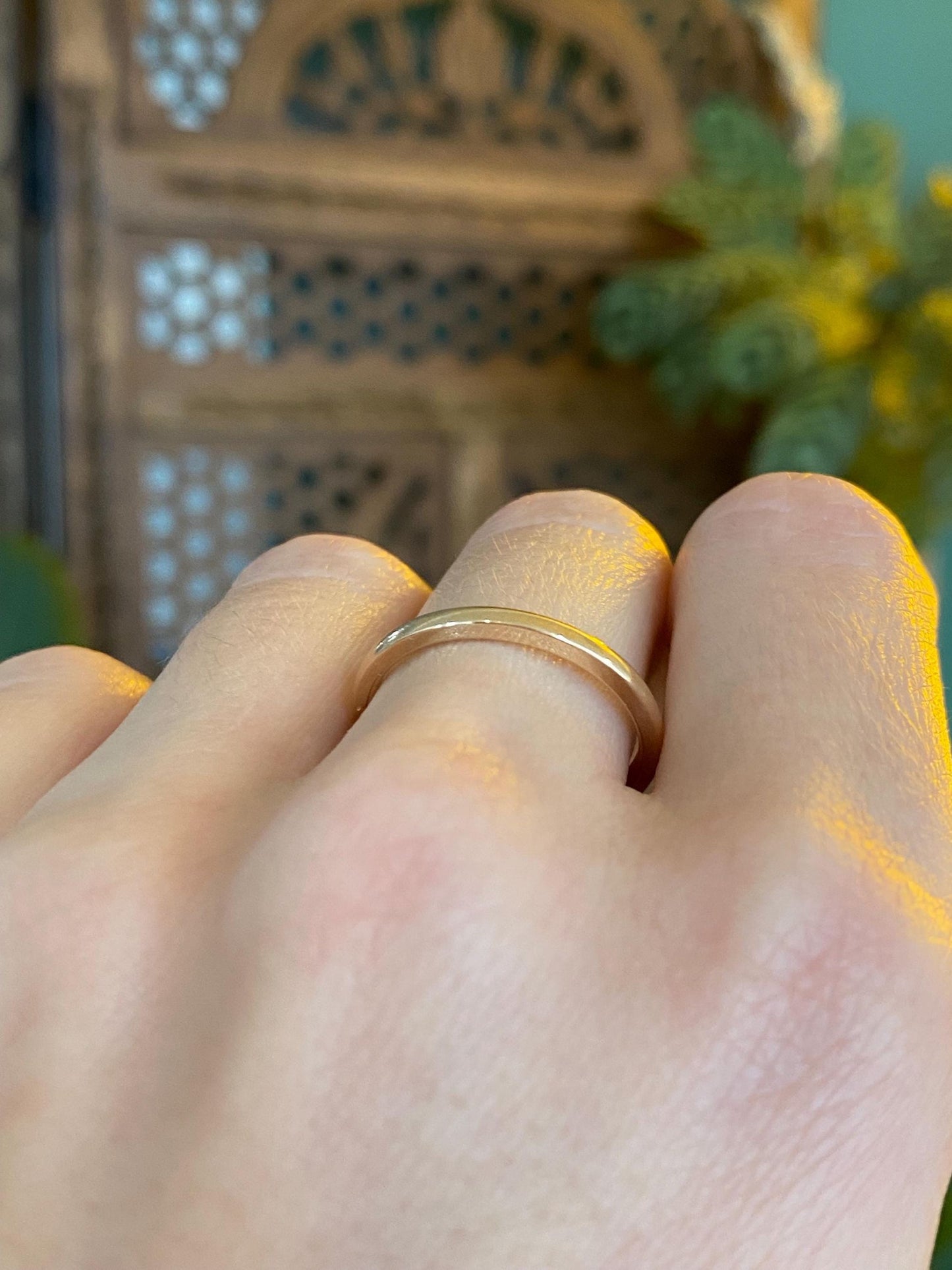 Vintage Solid 14k Yellow Gold Ring Band - Size 8