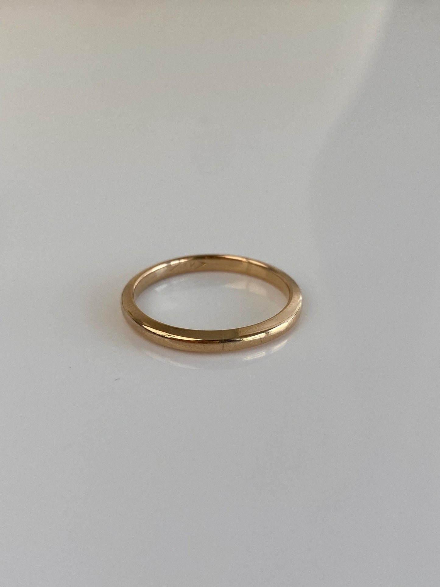 Vintage Solid 14k Yellow Gold Ring Band - Size 8
