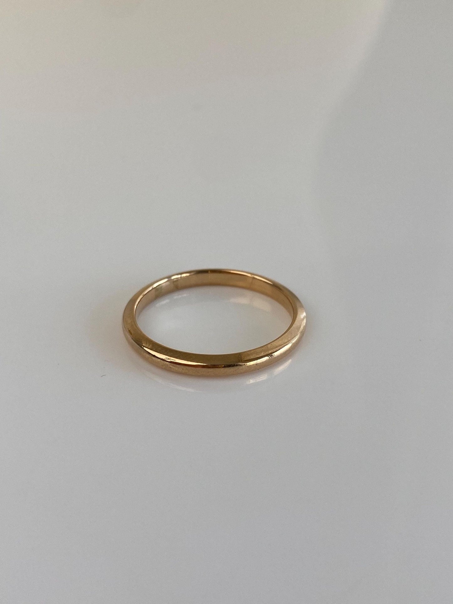 Vintage Solid 14k Yellow Gold Ring Band - Size 8