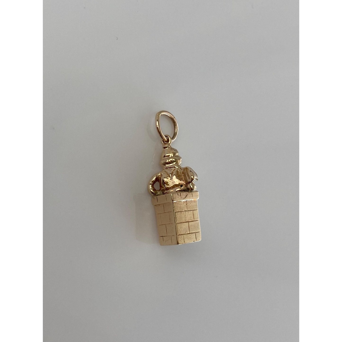 Vintage Solid 14k Yellow Gold Santa Chimney Charm