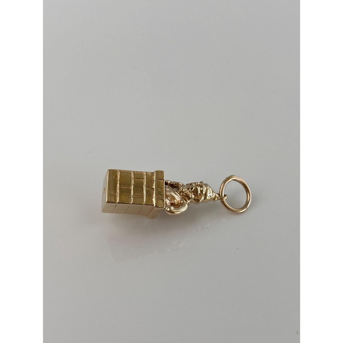 Vintage Solid 14k Yellow Gold Santa Chimney Charm