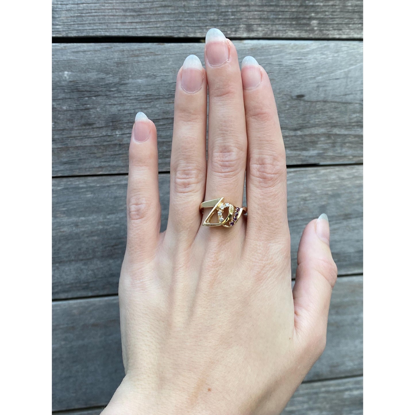 Vintage Solid 14k Yellow Gold Diamond Red Spinel Ring - Size 8