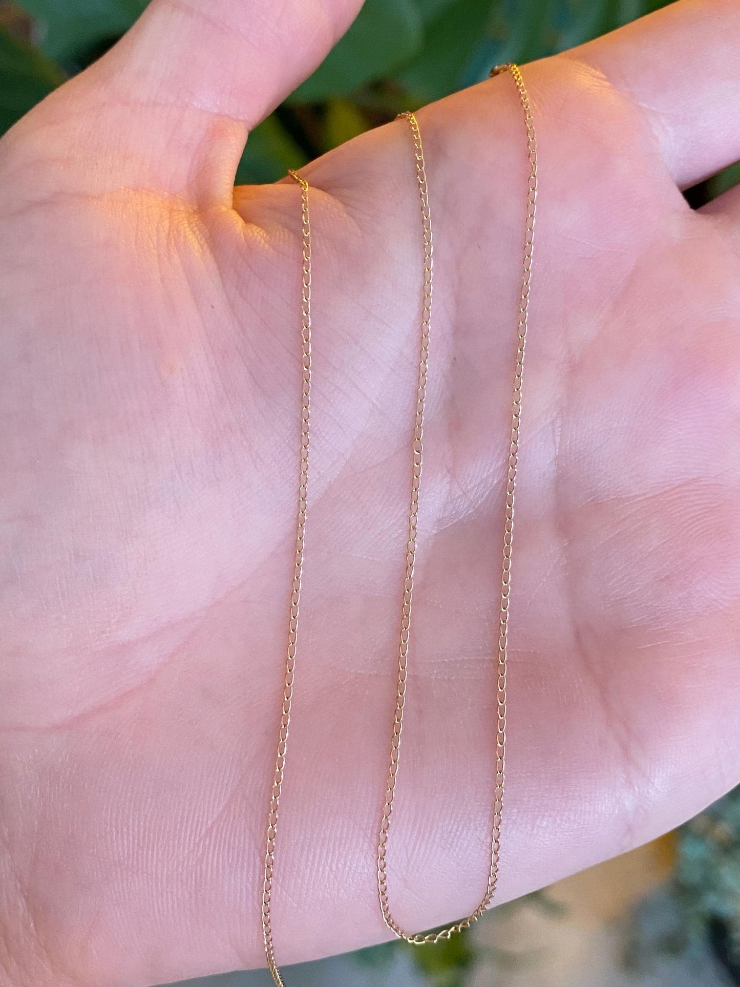 Vintage Solid 14k Yellow Gold Dainty Elongated Curb Chain Necklace - 15 inches