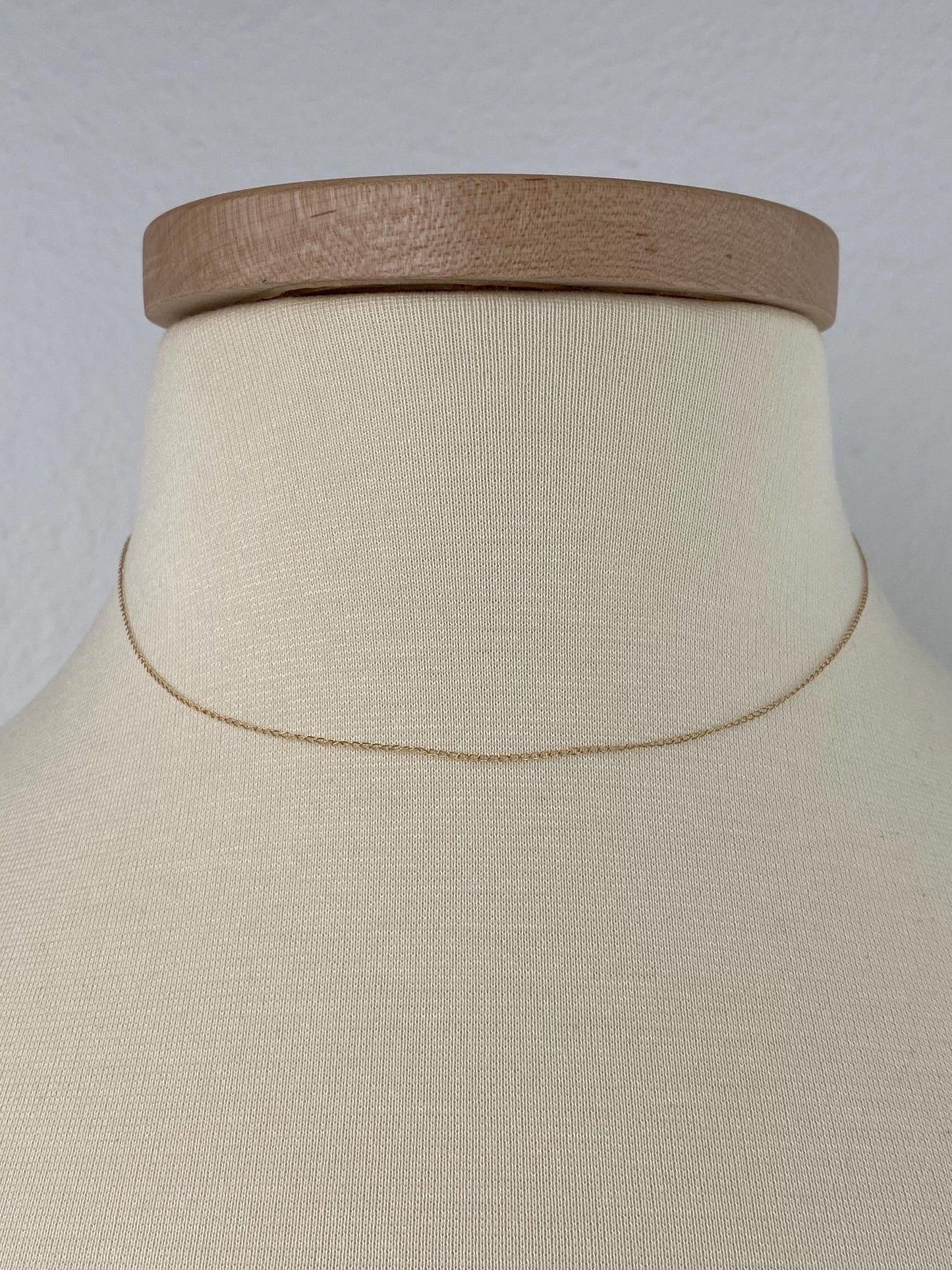 Vintage Solid 14k Yellow Gold Dainty Elongated Curb Chain Necklace - 15 inches
