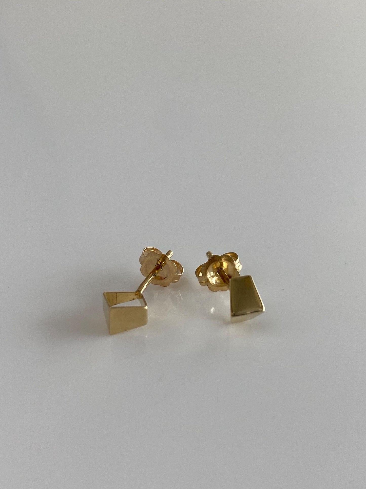Vintage Solid 14k Yellow Gold Open Cube Stud Earrings