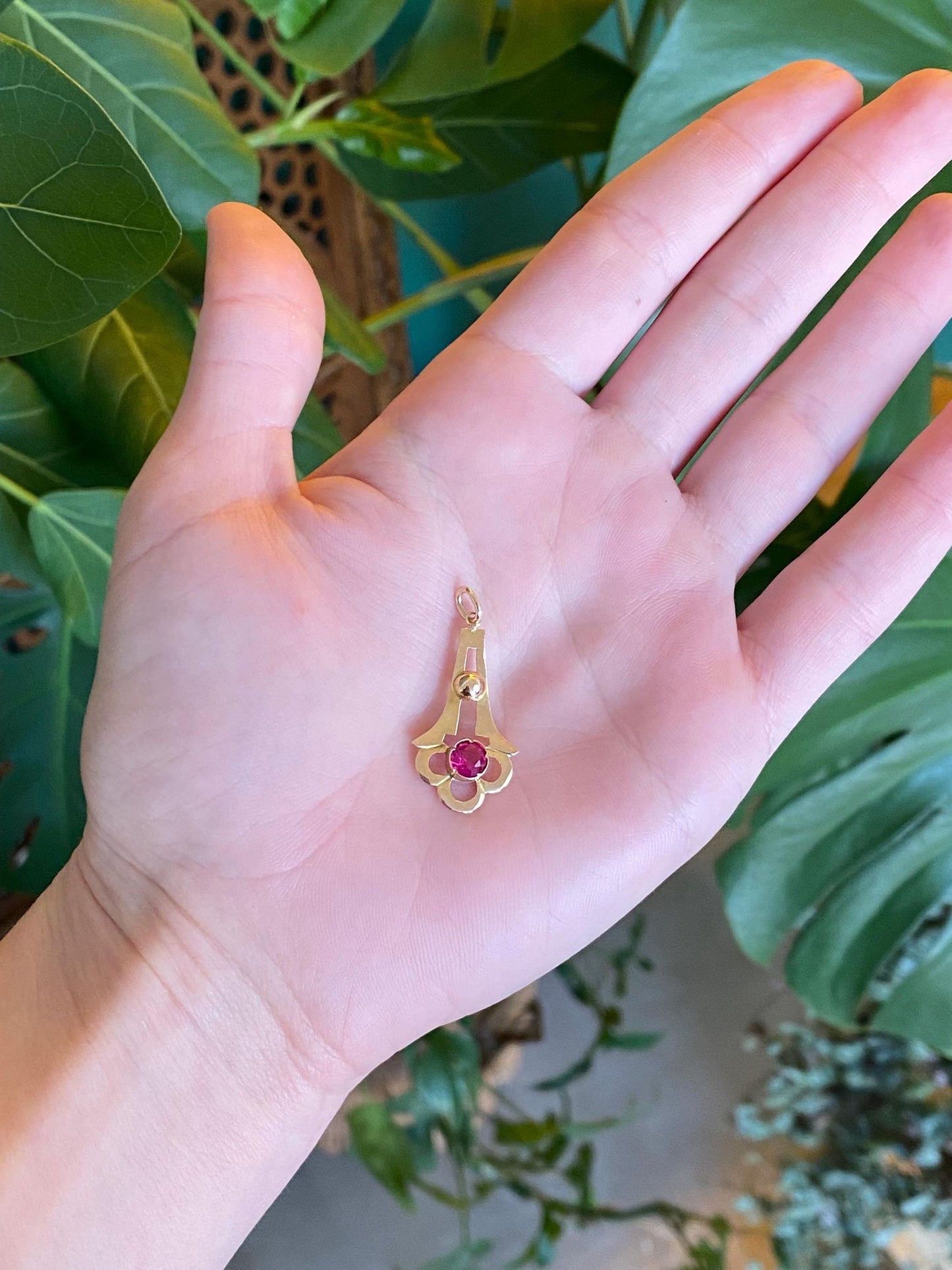 Vintage Solid 18k Rosey Gold Pink Sapphire Charm