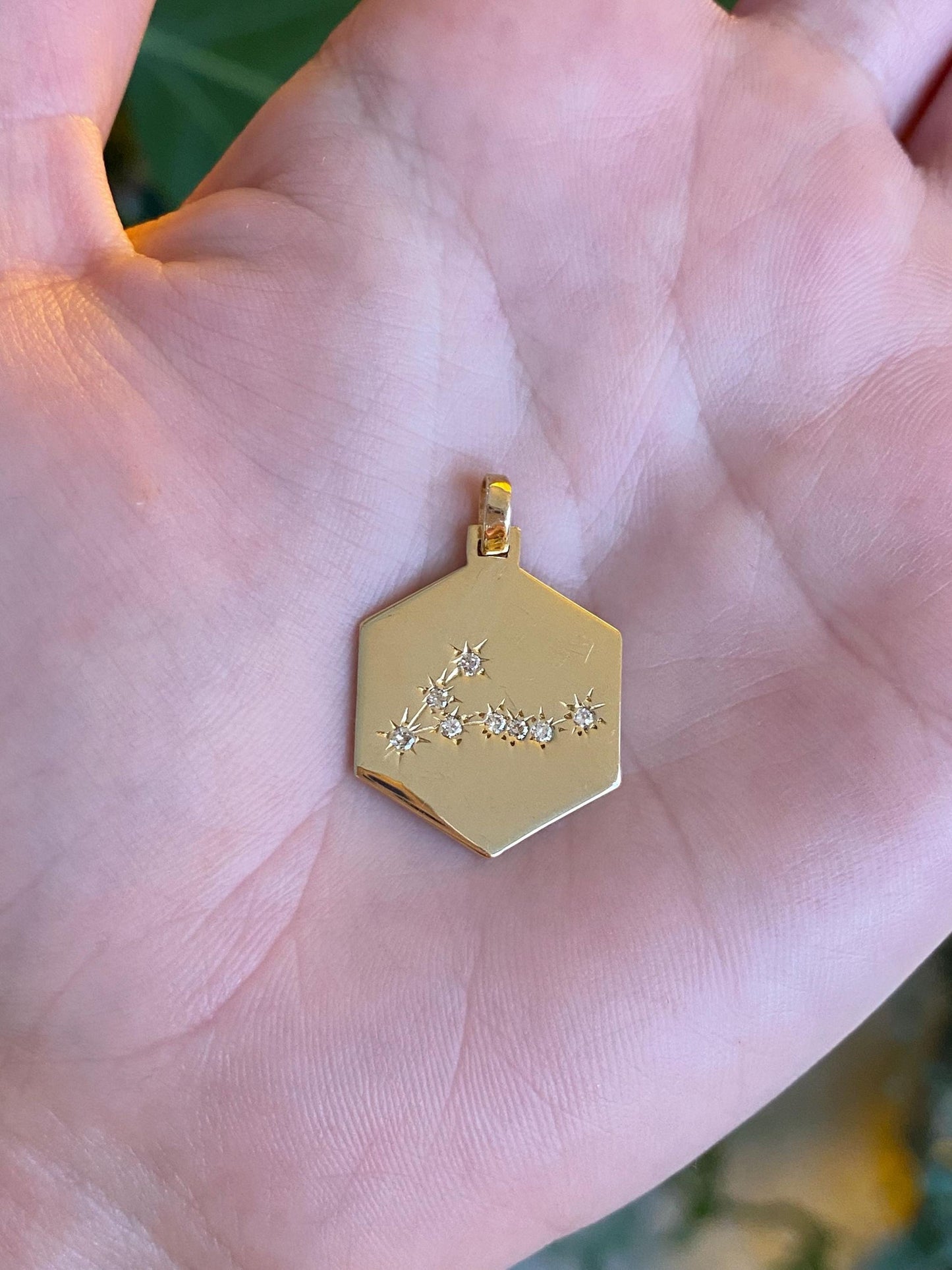 Vintage Solid 14k Yellow Gold Diamond Pisces Zodiac Constellation Charm