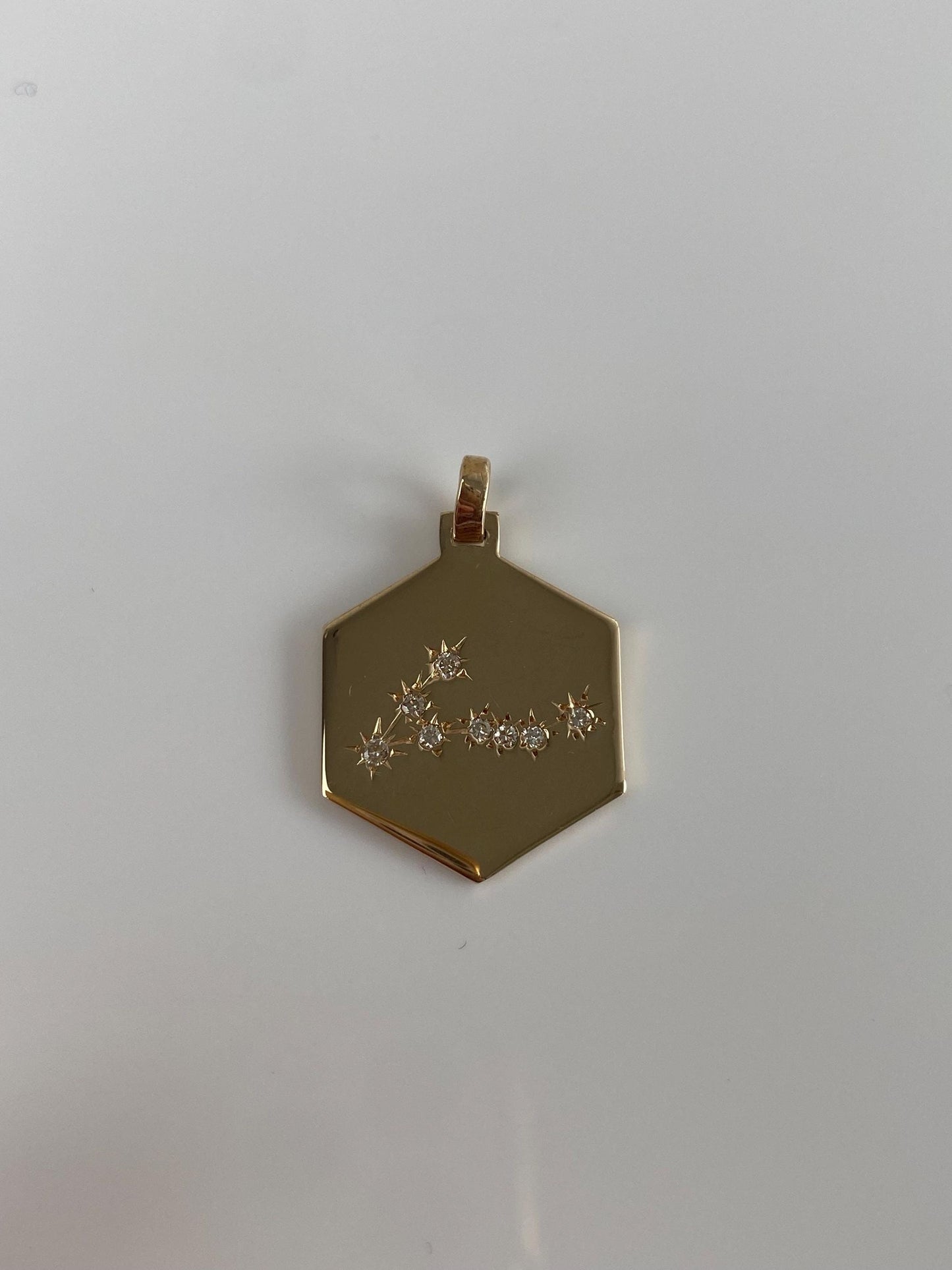 Vintage Solid 14k Yellow Gold Diamond Pisces Zodiac Constellation Charm
