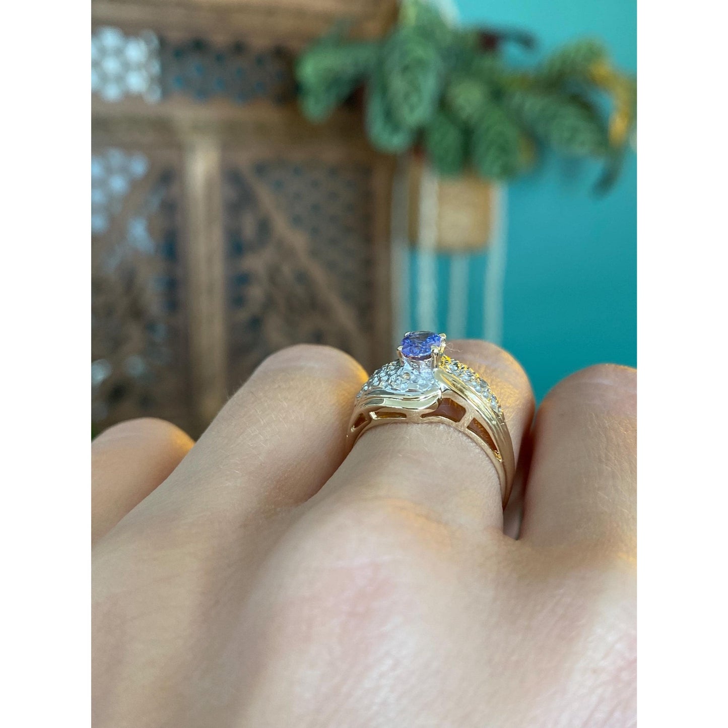 Solid 14k White & Yellow Gold Diamond Tanzanite Ring - Size 5.75