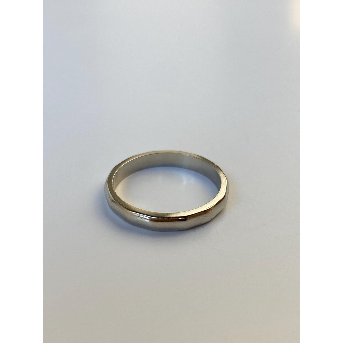 Vintage Solid 14k White Gold Facet Texture Ring Band - Size 7