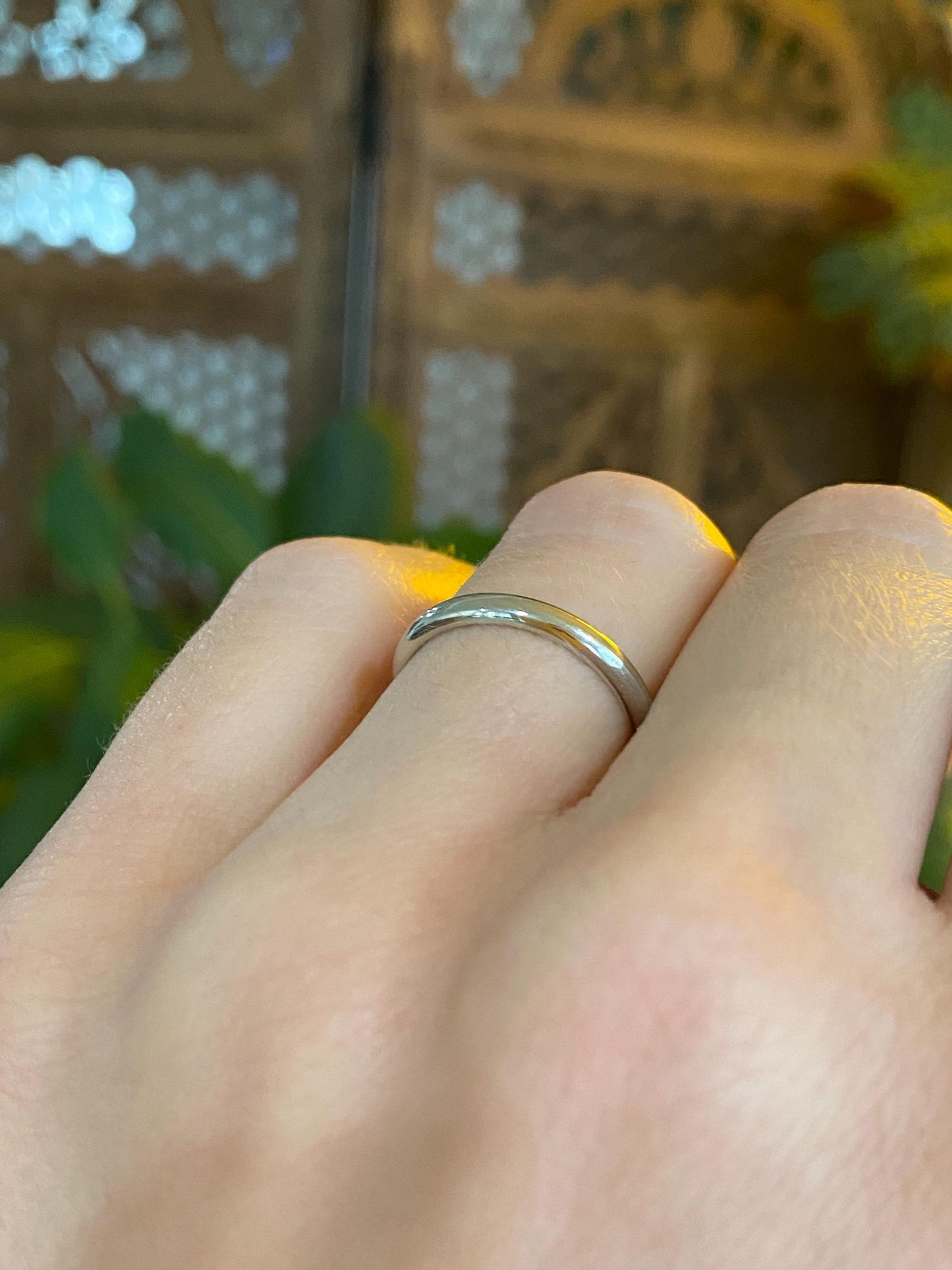 Vintage Solid 14k White Gold Ring Band - Size 4.75
