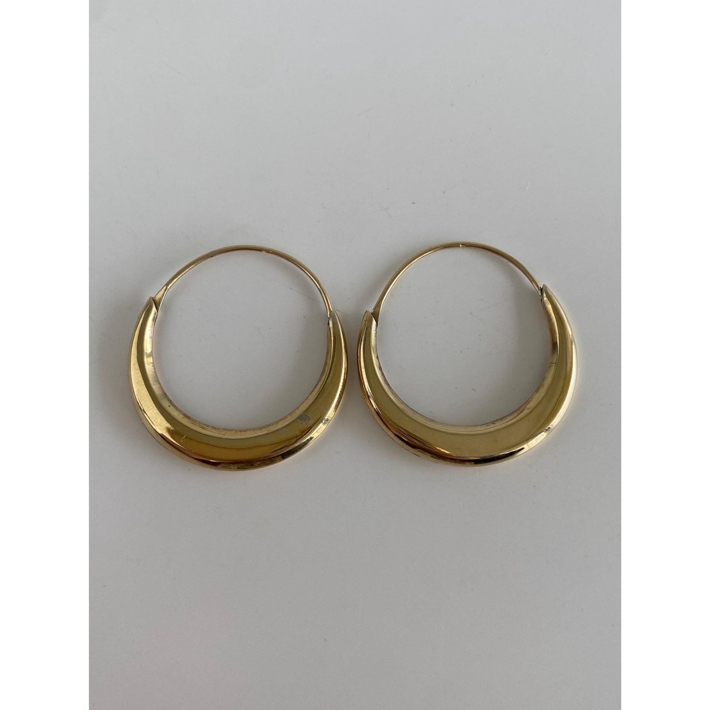 Vintage 14k Yellow Gold Designed Hoop Earrings
