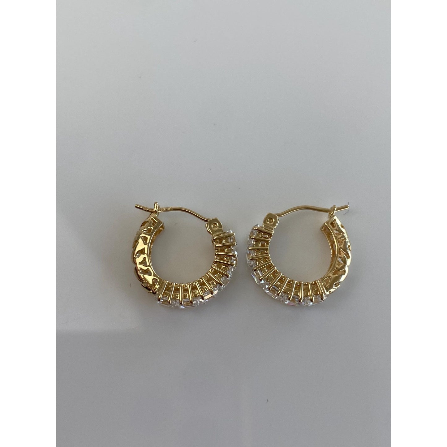 Vintage 14k Yellow Gold Cubic Zirconia Little Hoop Earrings