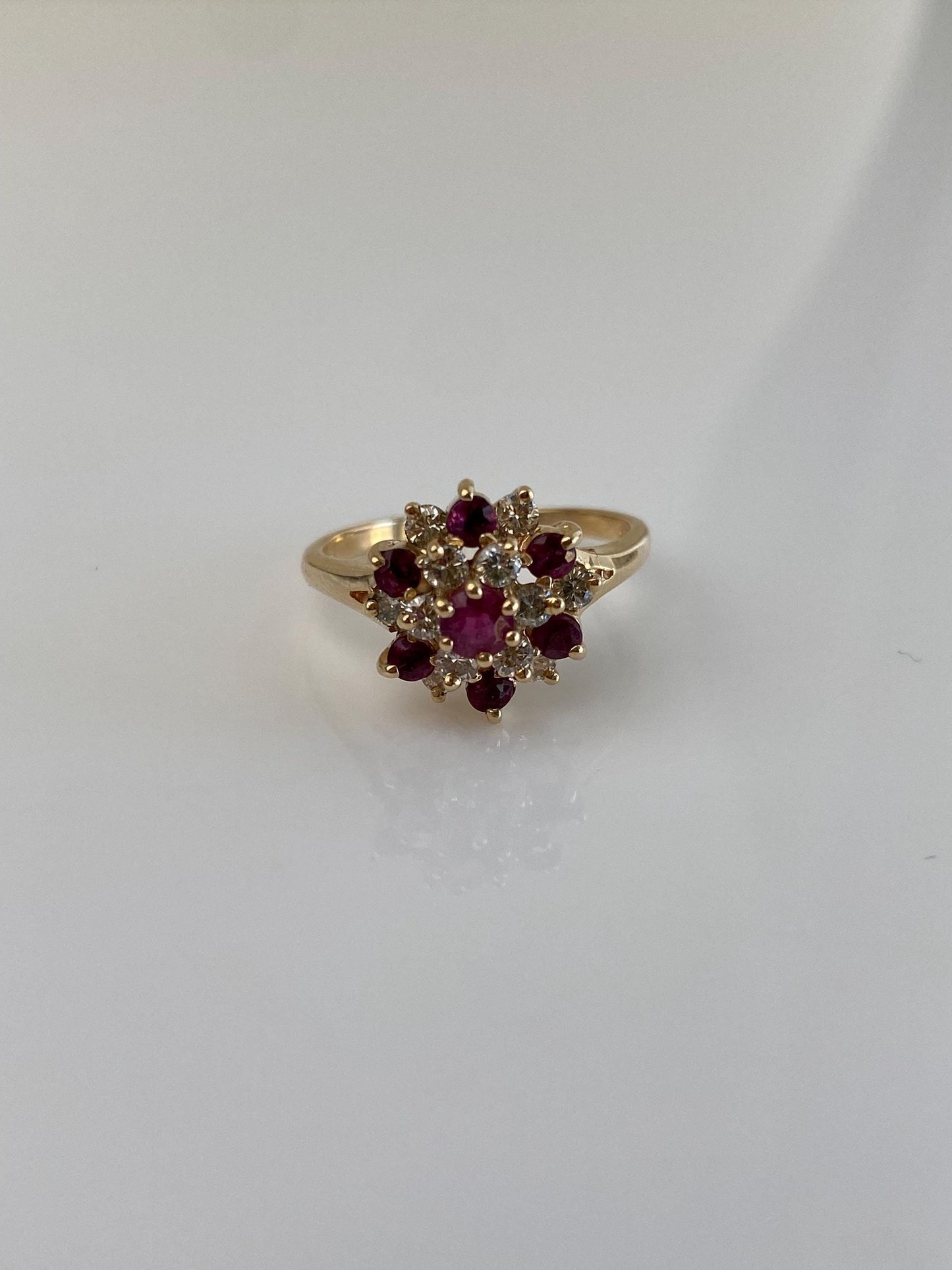 Vintage Solid 14k Yellow Gold Diamond Ruby Cluster Ring - Size 7