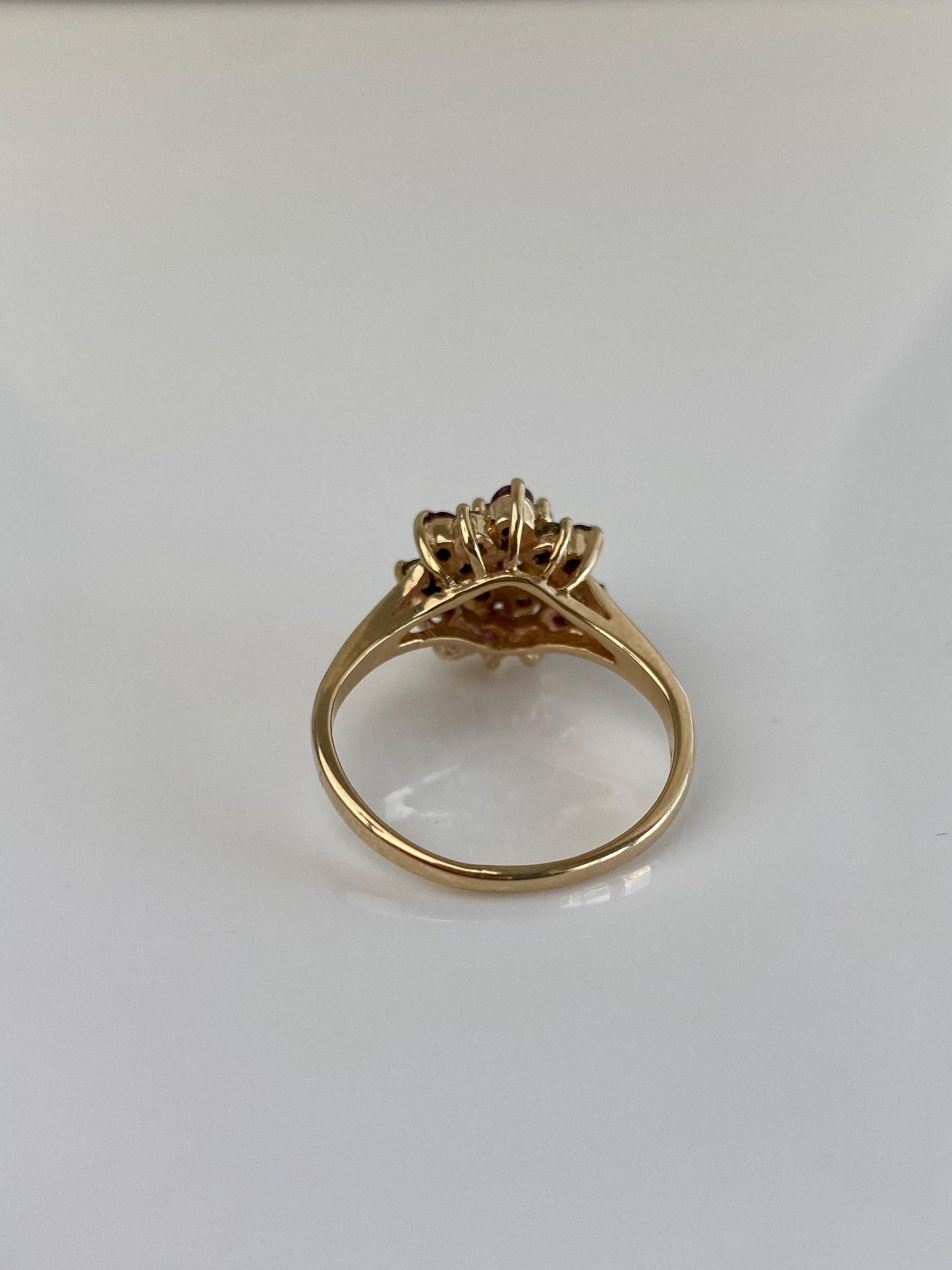 Vintage Solid 14k Yellow Gold Diamond Ruby Cluster Ring - Size 7