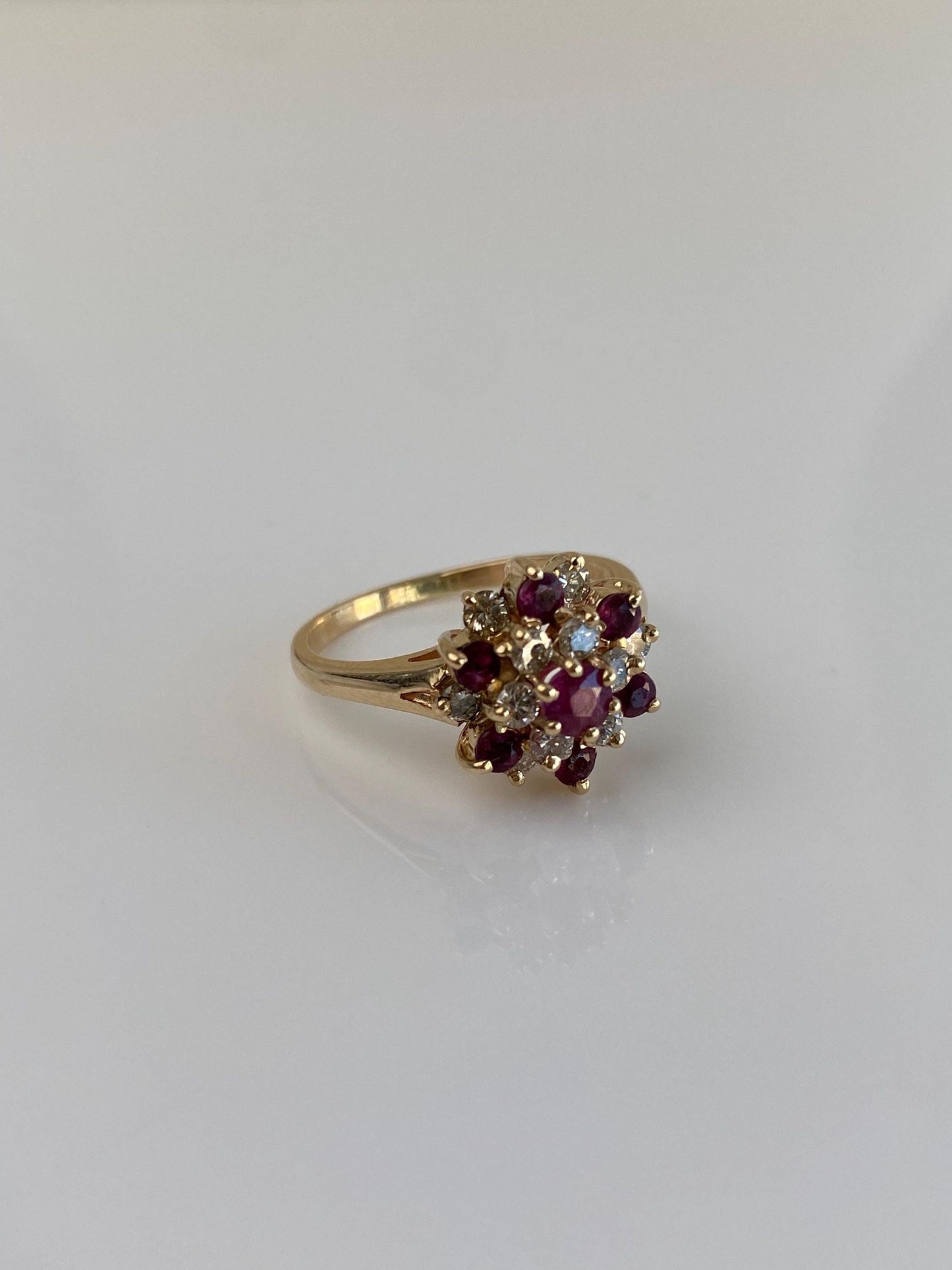 Vintage Solid 14k Yellow Gold Diamond Ruby Cluster Ring - Size 7