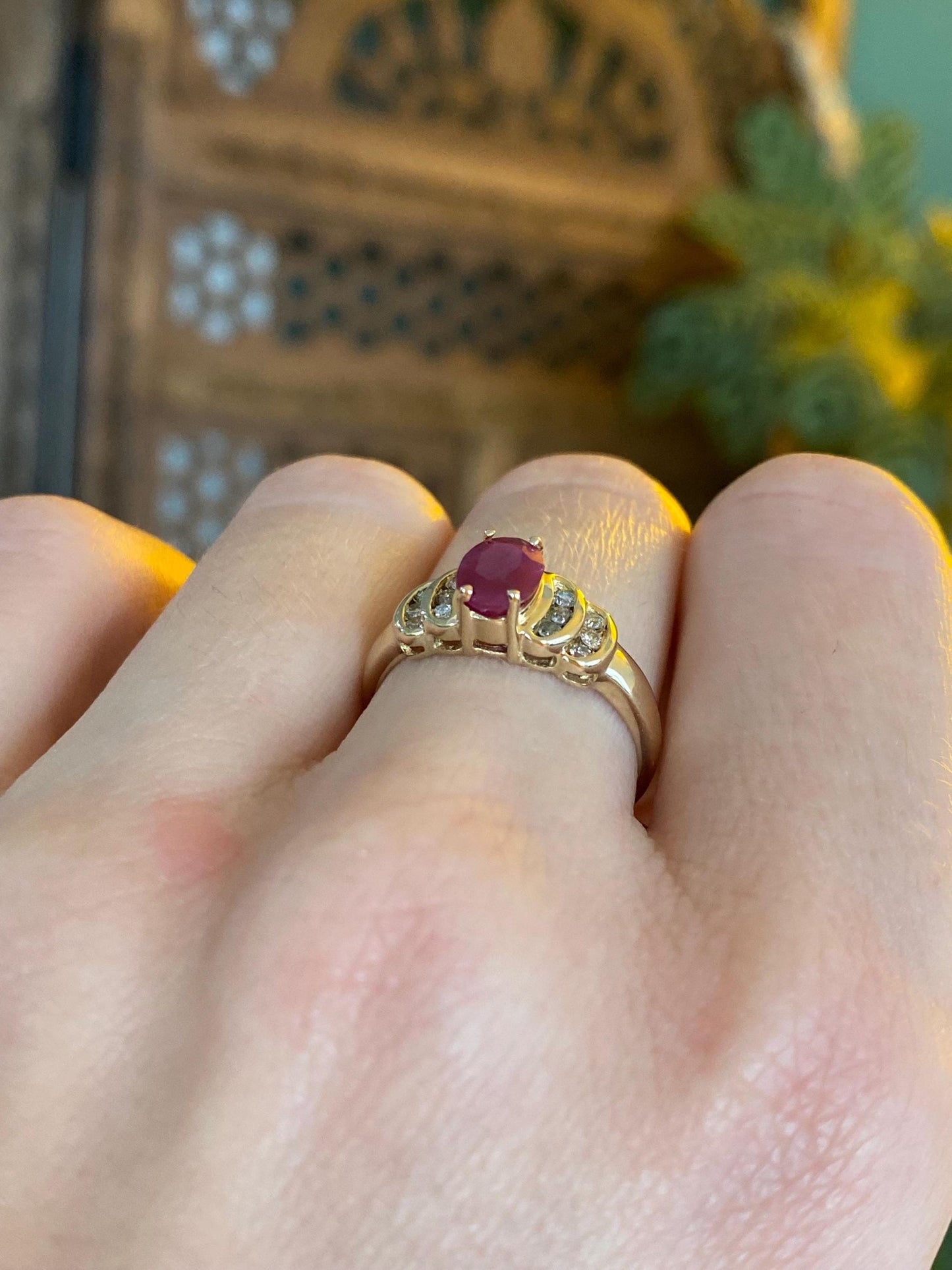 Vintage Solid 14k Yellow Gold Diamond Ruby Ring - Size 6.75