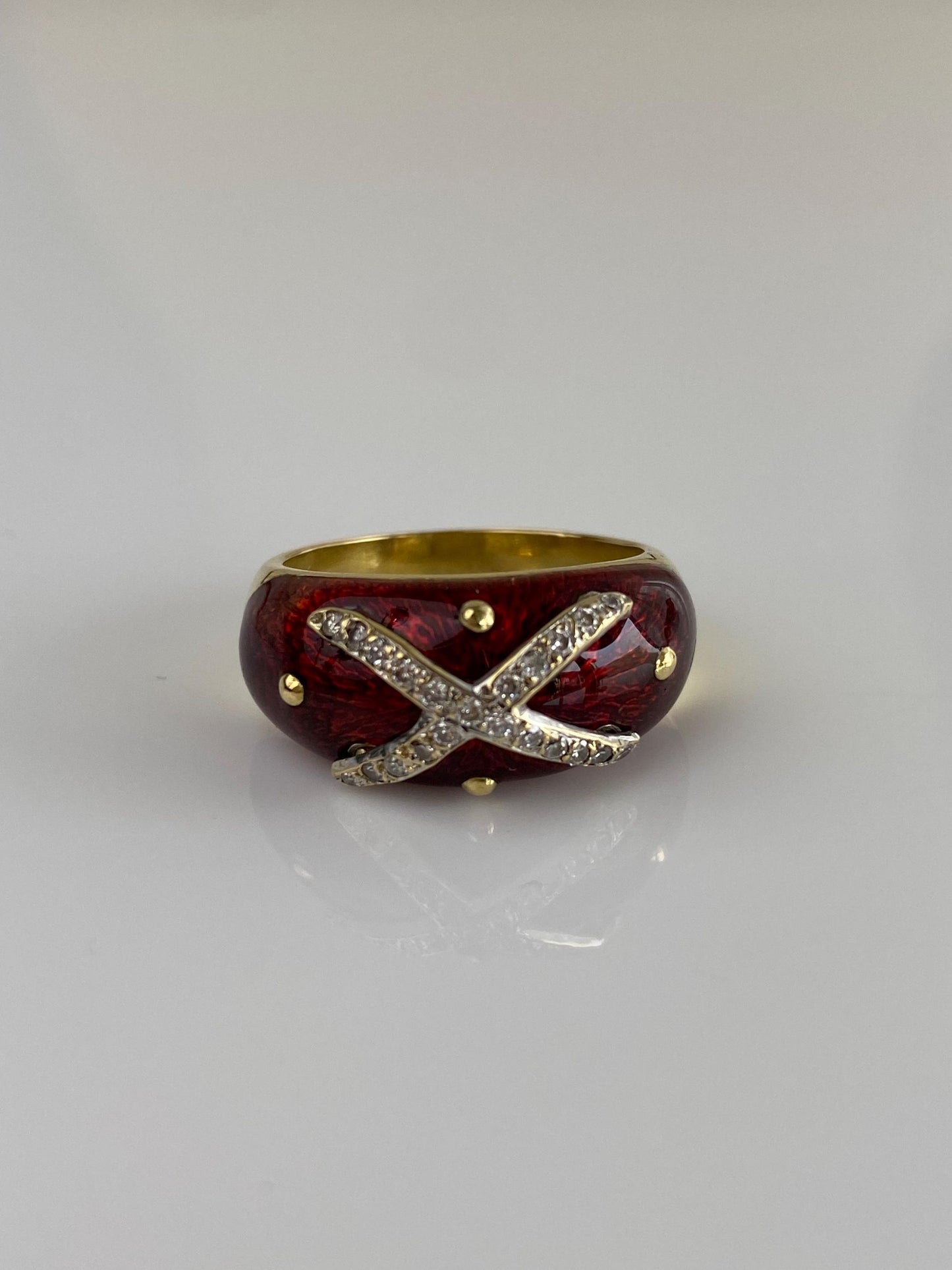 Vintage Solid 18k White & Yellow Gold Diamond Red Enamel Ring Band - Size 8