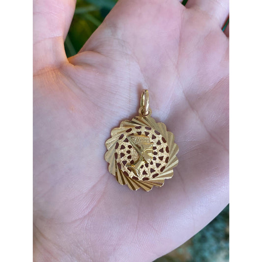 Vintage Solid 18k Yellow Gold Engine Turned Egyptian Nefretiti Charm