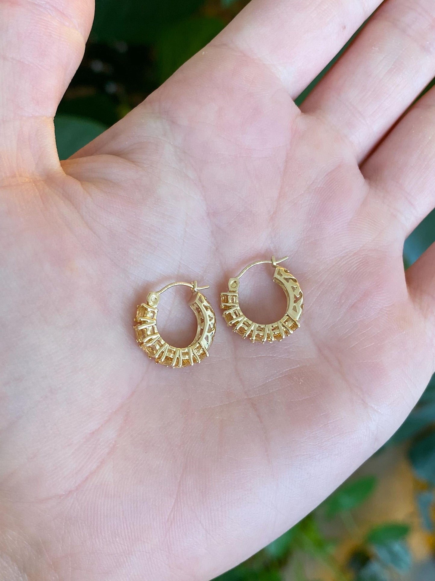 Vintage Solid 14k Yellow Gold Citrine Hoop Earrings