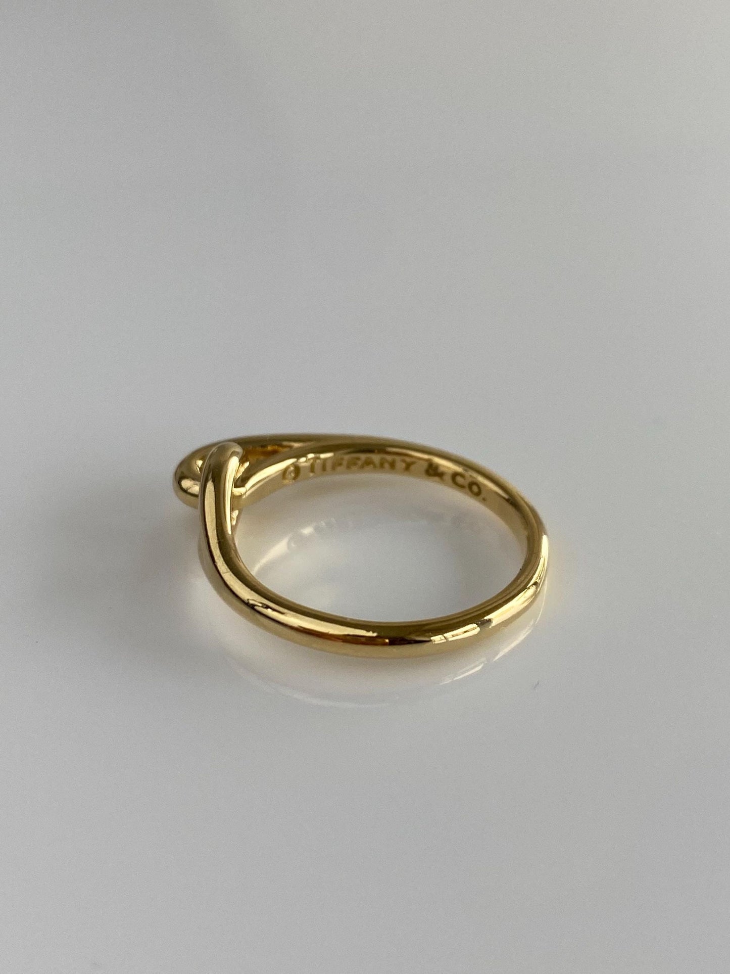 Tiffany & Co. Vintage Solid 18k Yellow Gold Open Loop Ring Band - Size 7.25