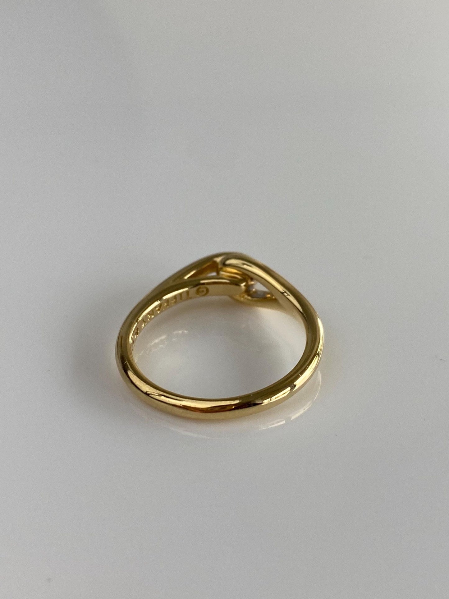 Tiffany & Co. Vintage Solid 18k Yellow Gold Open Loop Ring Band - Size 7.25