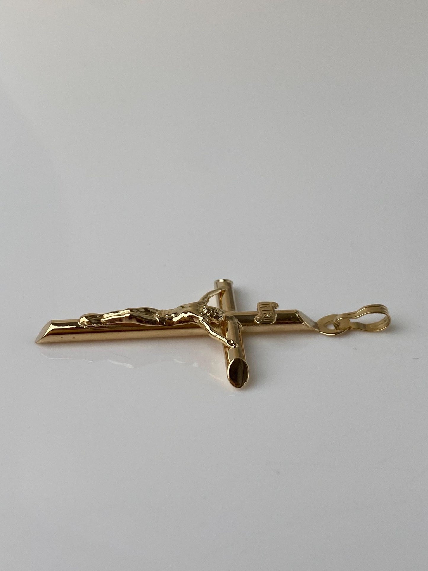 Vintage 14k Yellow Gold Crucifix Cross Charm