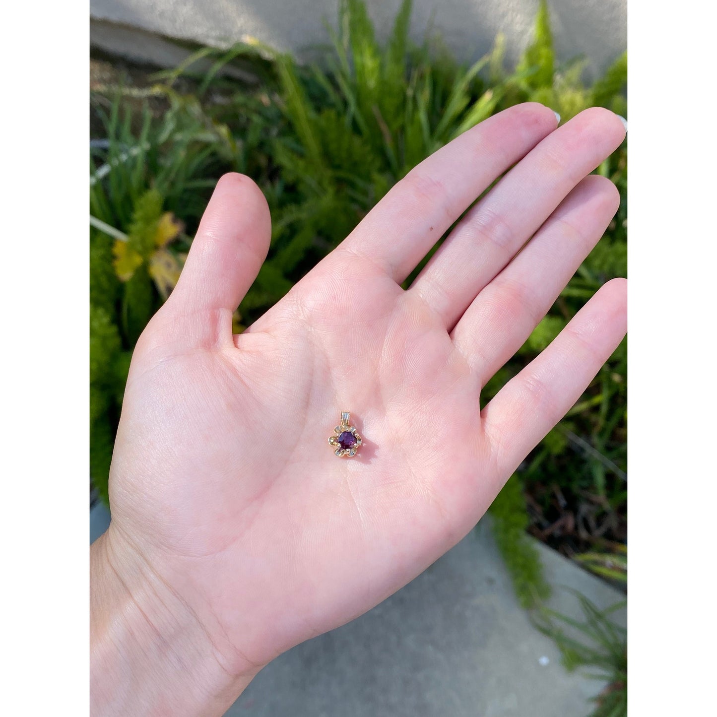 Vintage Solid 14k Yellow Gold Purple Spinel Flower Charm