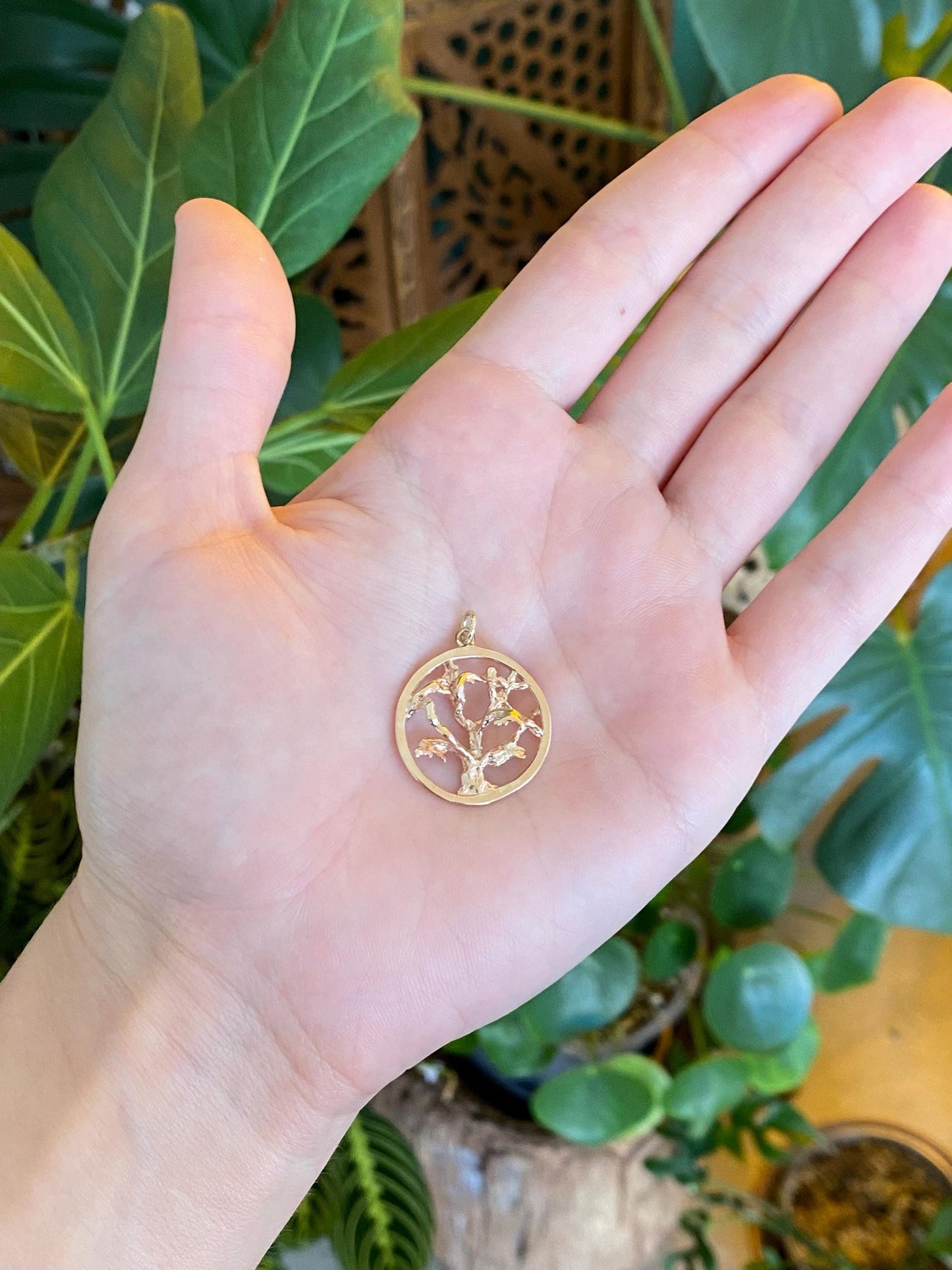 Vintage Solid 14k Yellow Gold Tree Charm