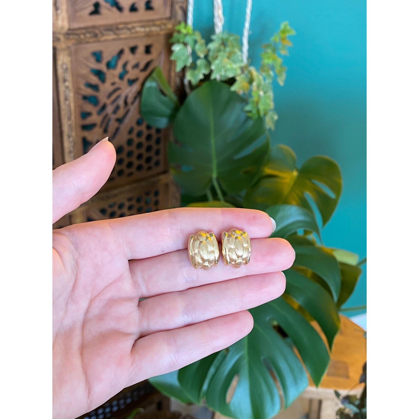 Vintage 14k Yellow Gold Drop Stud Earrings