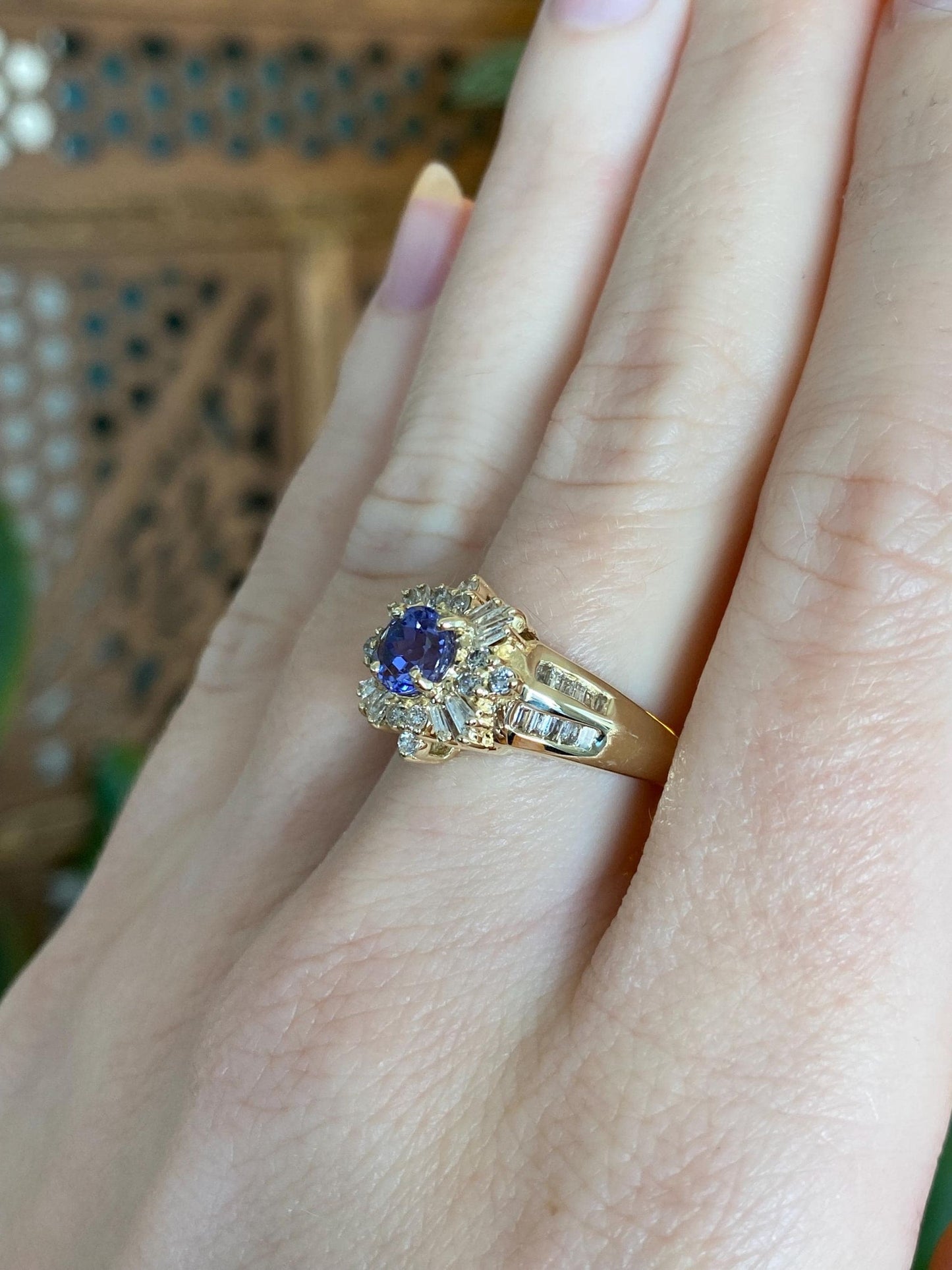Vintage Solid 14k Yellow Gold Diamond Halo Tanzanite Ring - Size 6.75